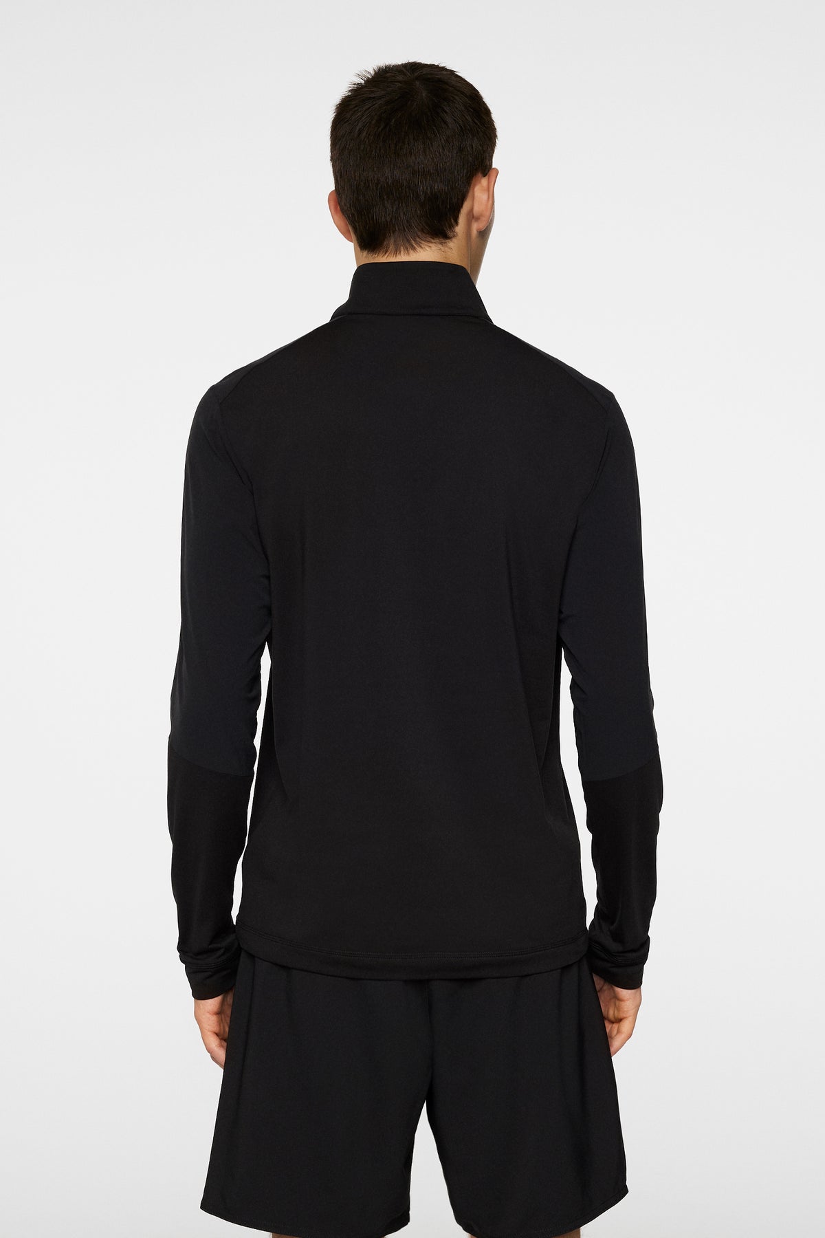 Matias Zip Mid Layer in Black by J.Lindeberg