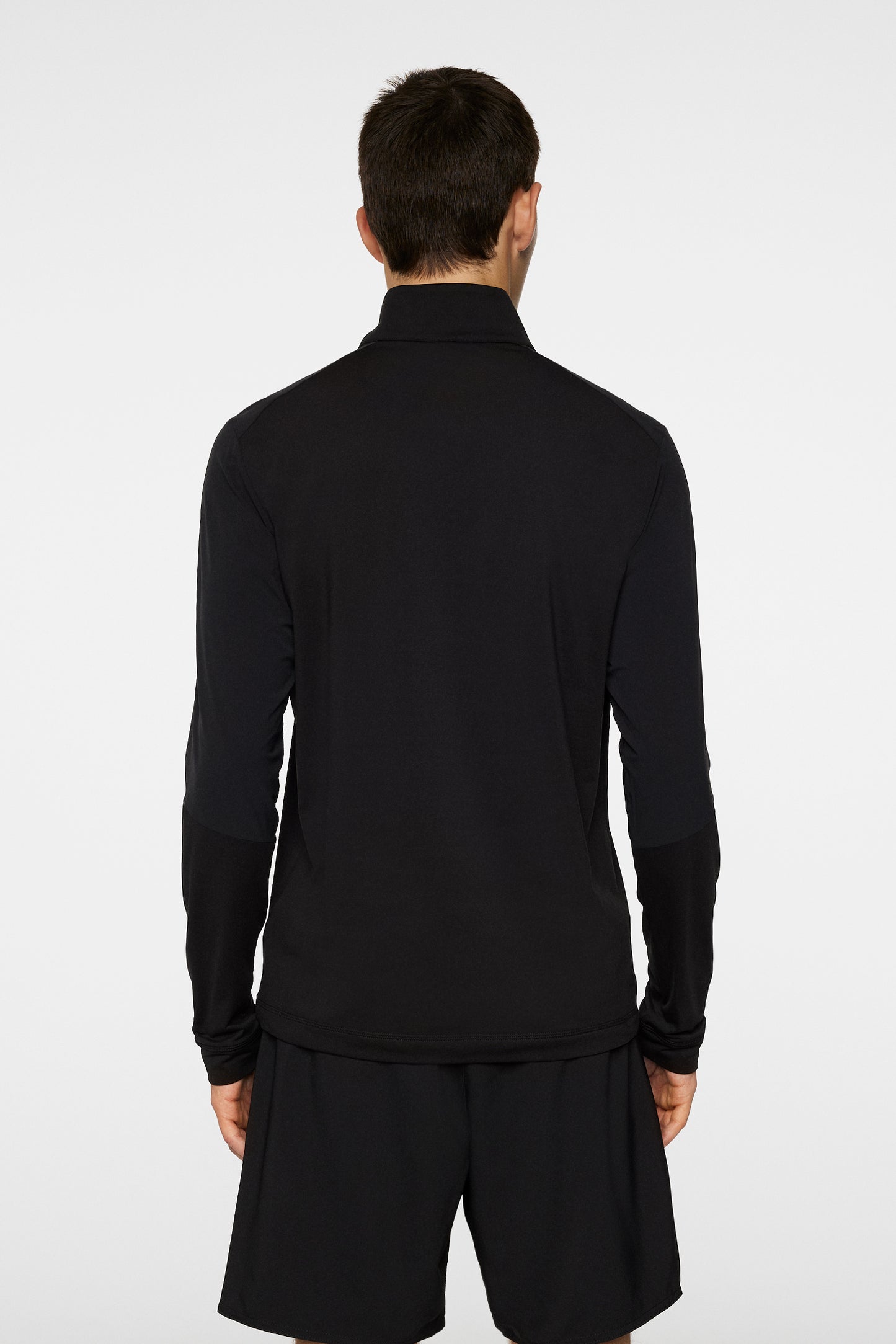 Matias Zip Mid Layer in Black by J.Lindeberg