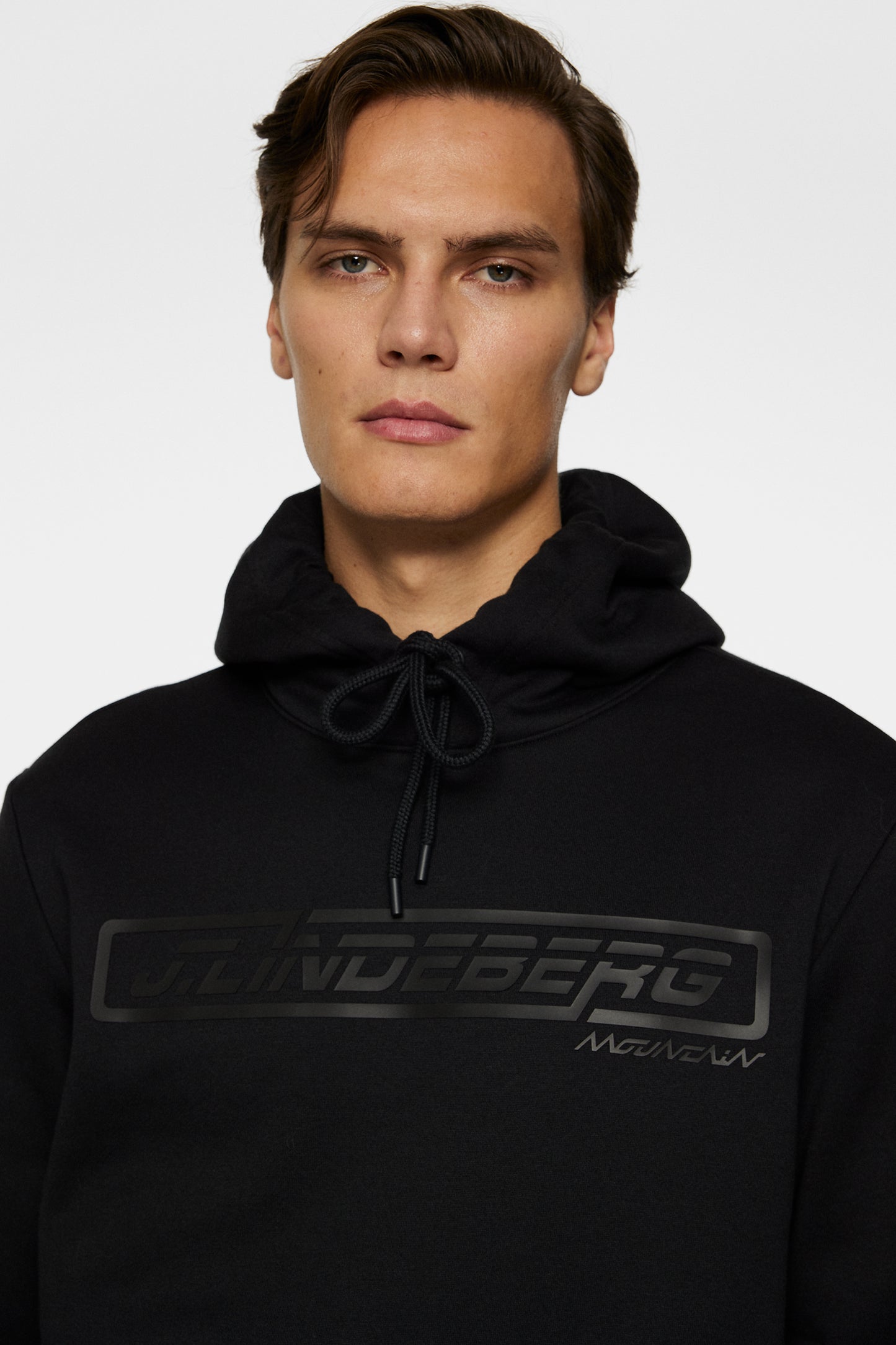 Edgewood Hood in Black by J.Lindeberg