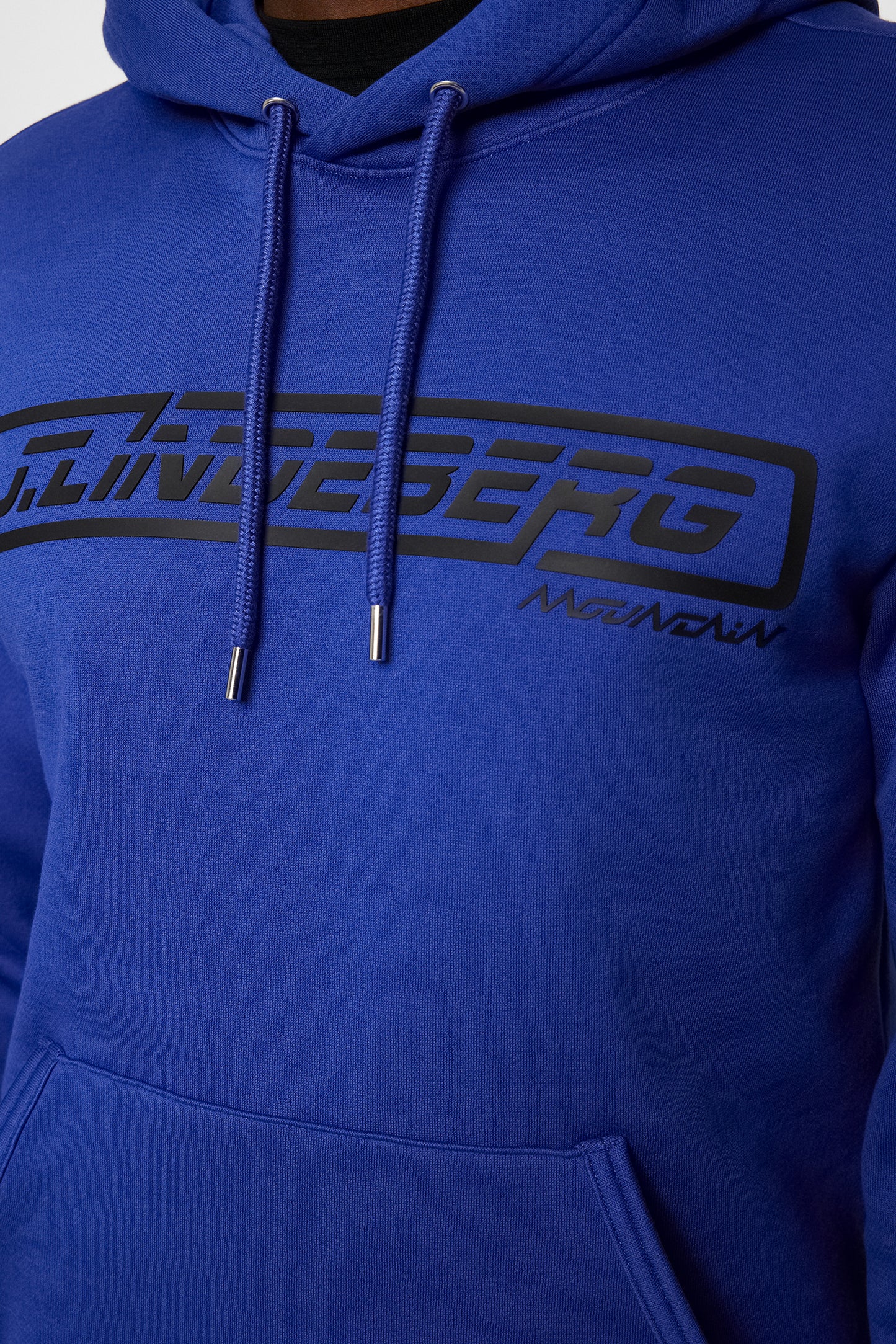 Edgewood Hood in Clematis Blue by J.Lindeberg