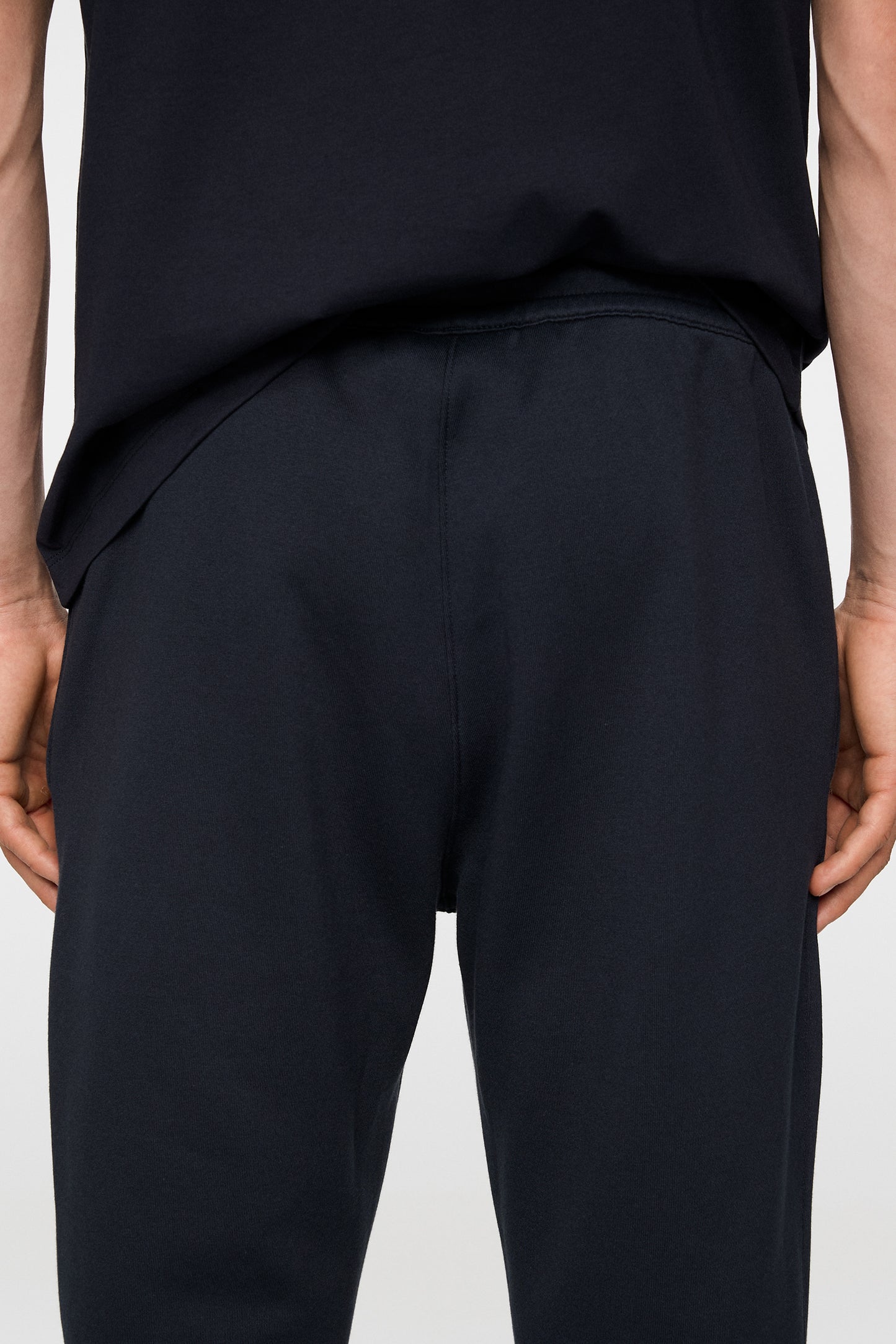 Alpha Sweatpant in JL Navy by J.Lindeberg