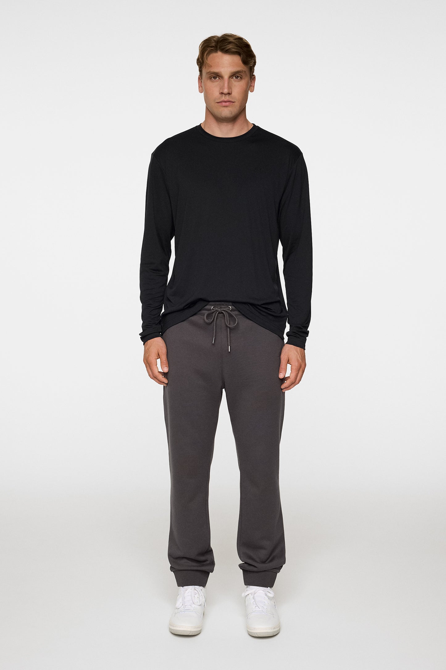 Alpha Sweatpant in Asphalt by J.Lindeberg