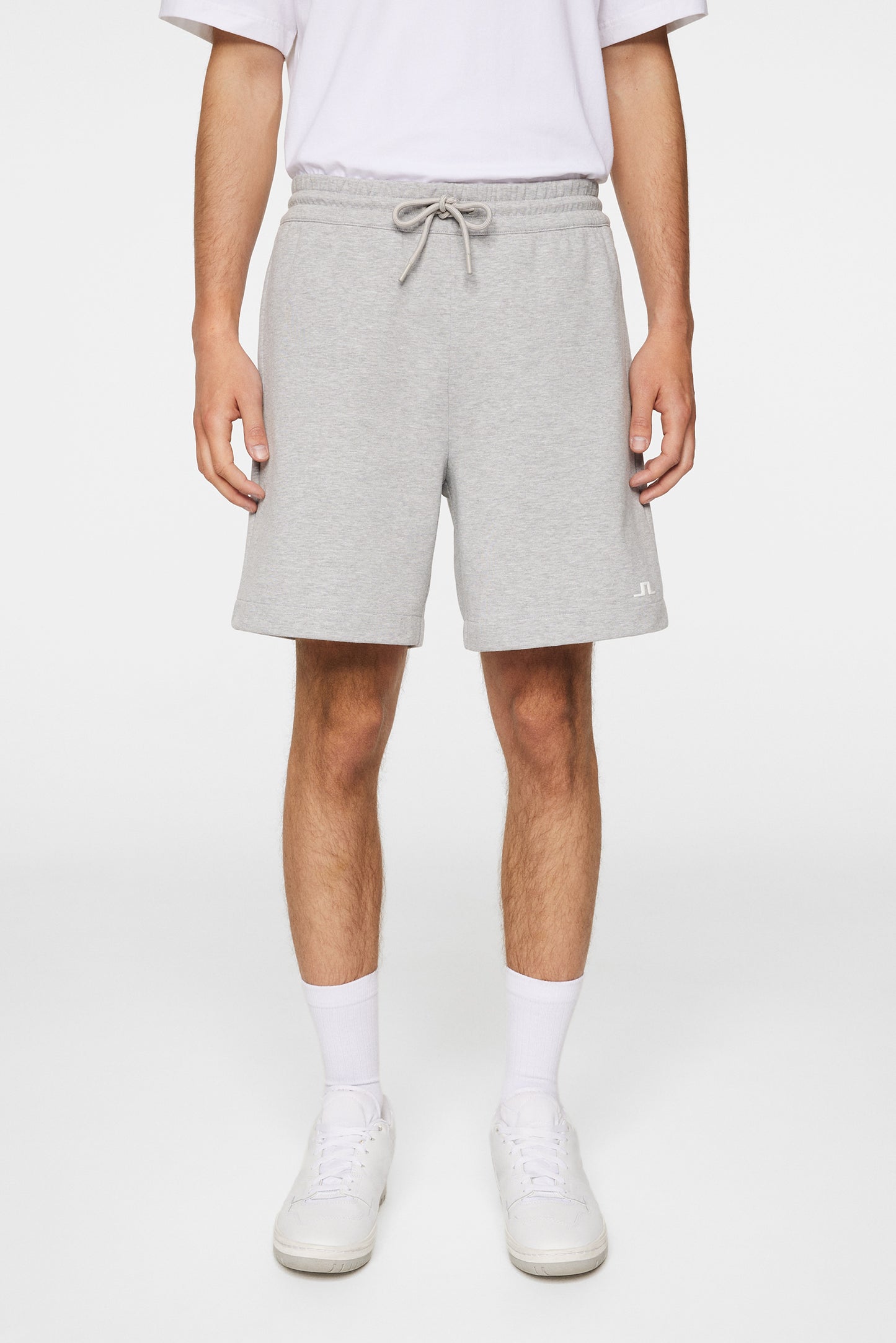 Steffen Sweatshirt Shorts in Light Grey Melange by J.Lindeberg