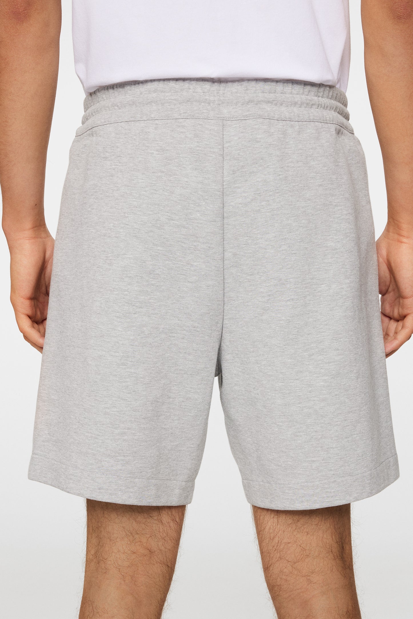 Steffen Sweatshirt Shorts in Light Grey Melange by J.Lindeberg