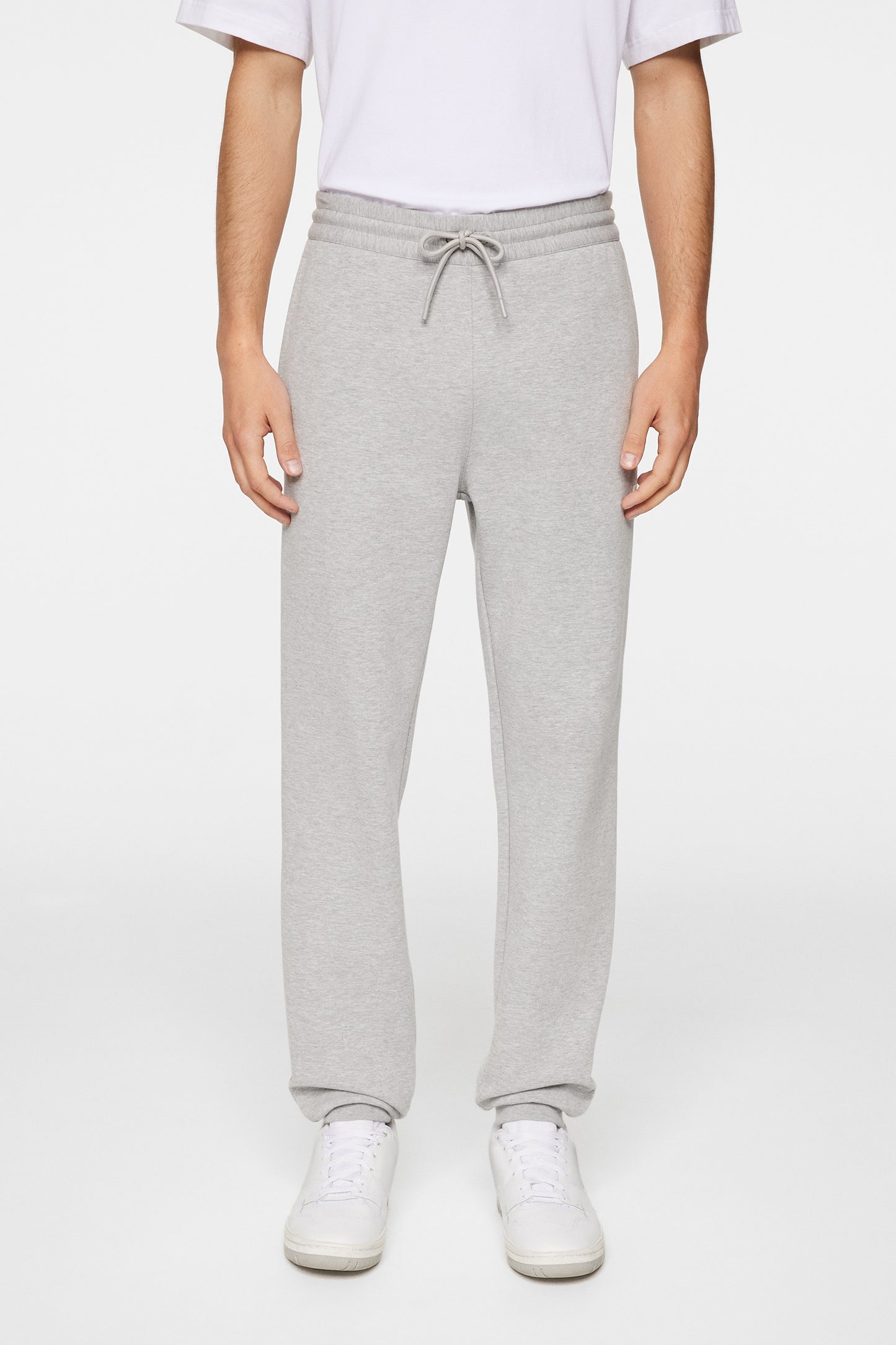 Steffen Sweatpants in Light Grey Melange by J.Lindeberg
