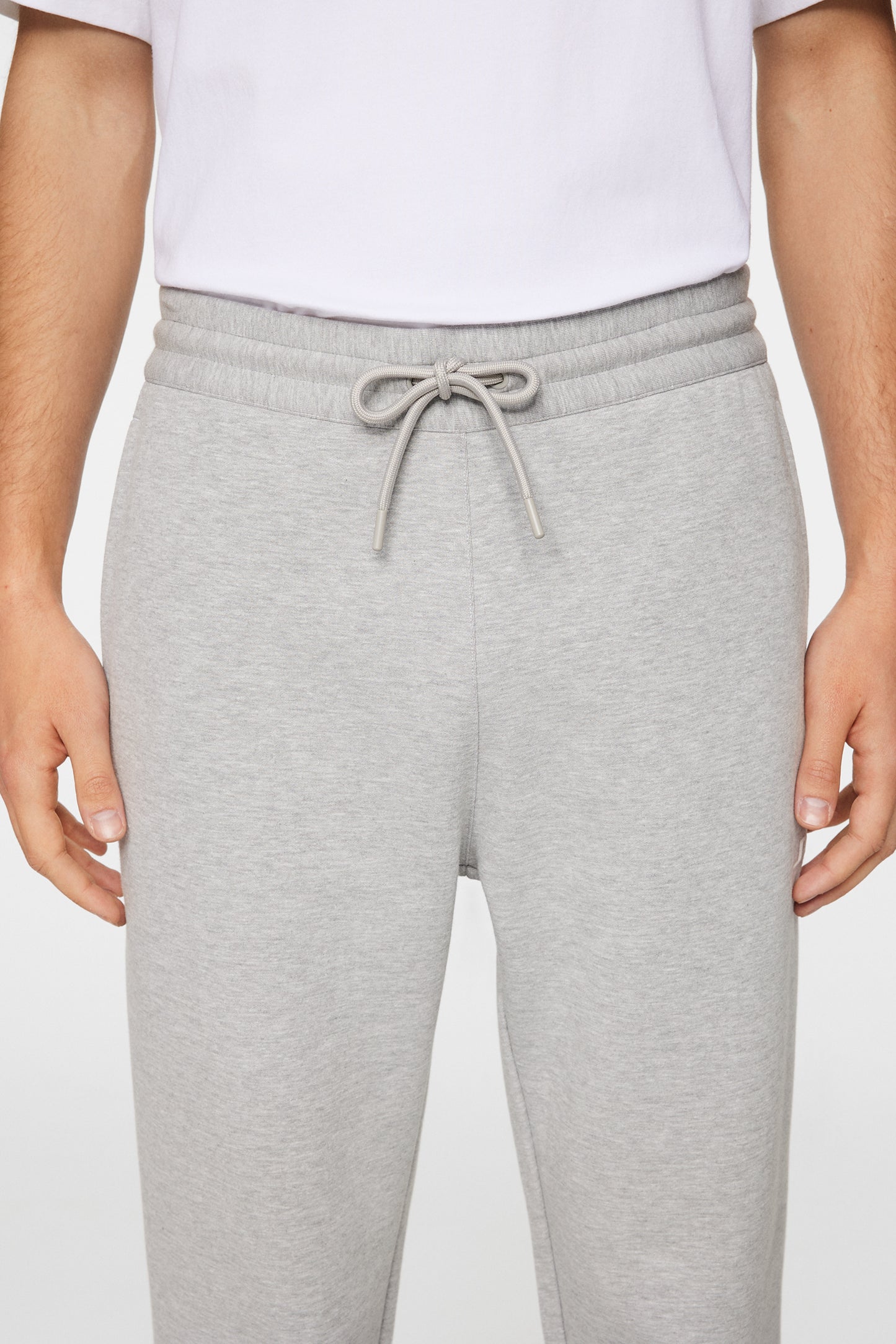 Steffen Sweatpants in Light Grey Melange by J.Lindeberg