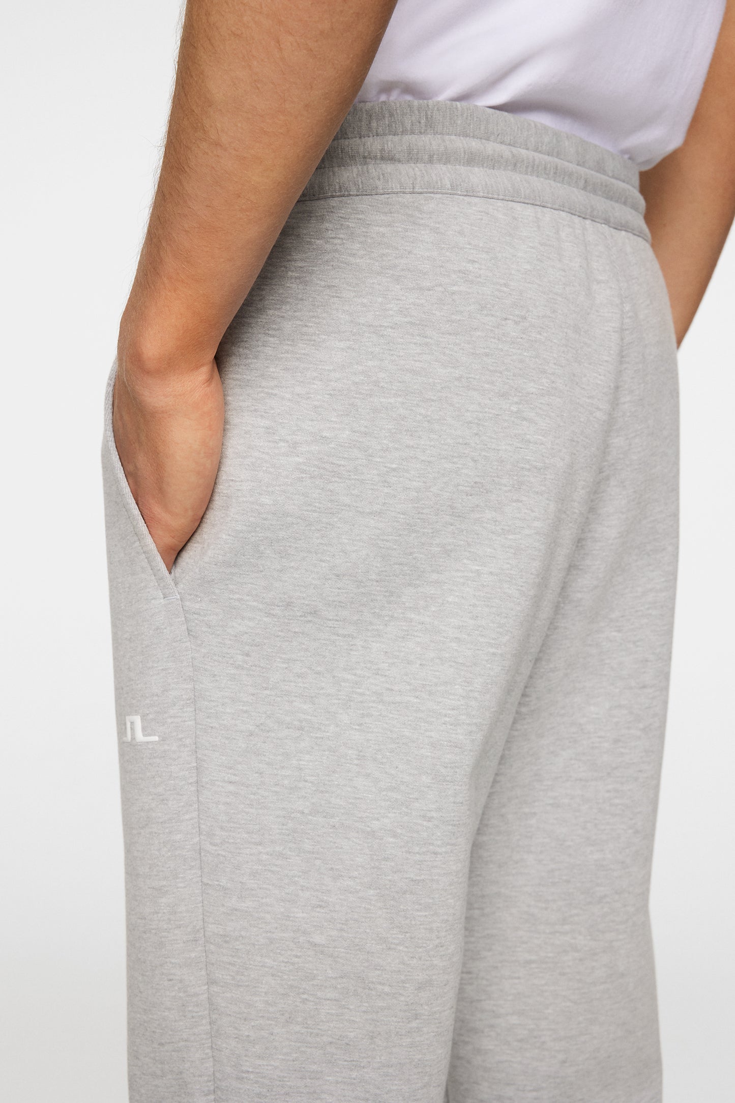 Steffen Sweatpants in Light Grey Melange by J.Lindeberg