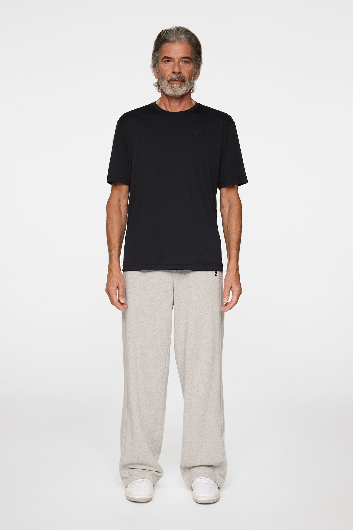 Ade T-shirt in Black by J.Lindeberg