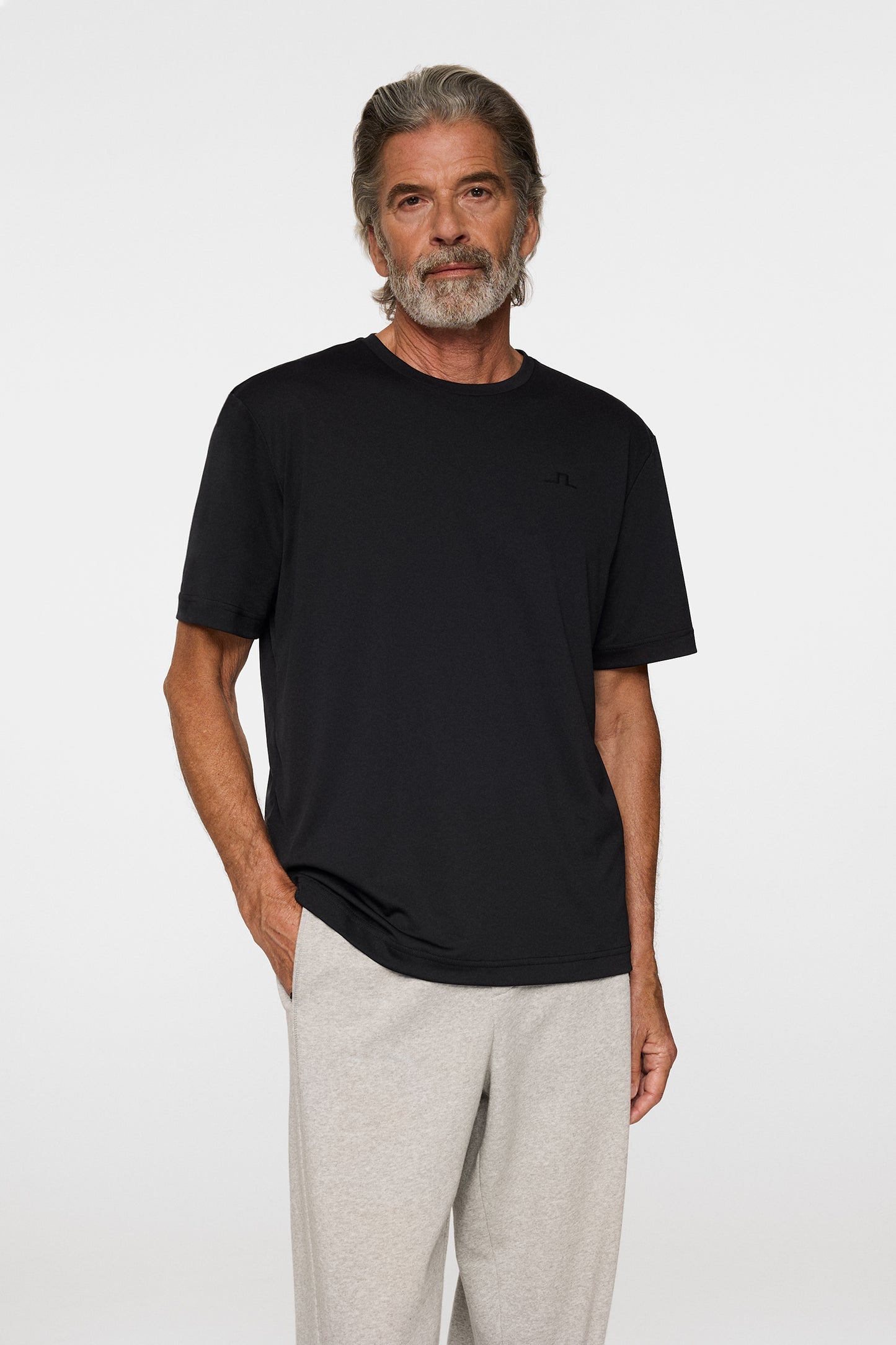 Ade T-shirt in Black by J.Lindeberg