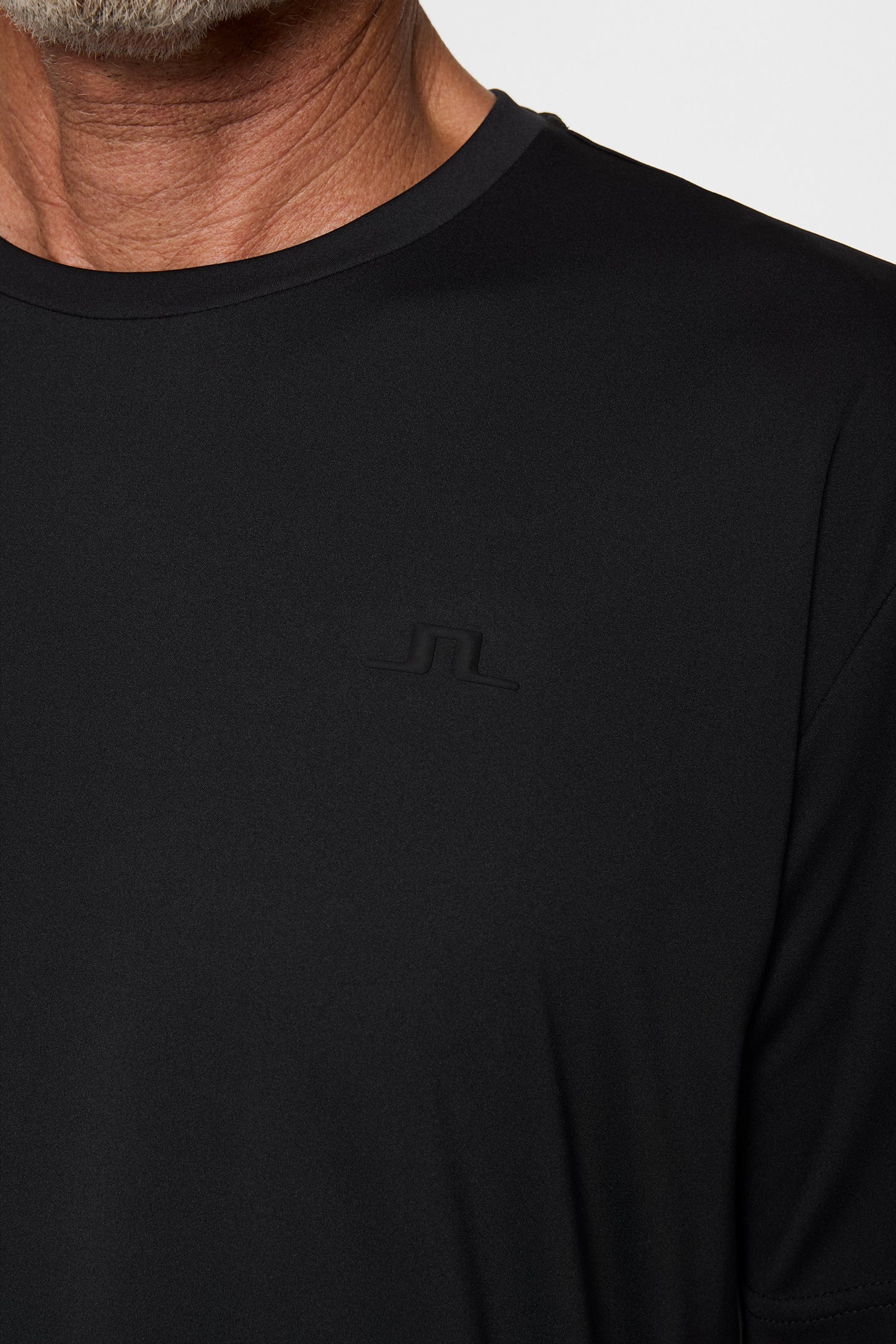 Ade T-shirt in Black by J.Lindeberg