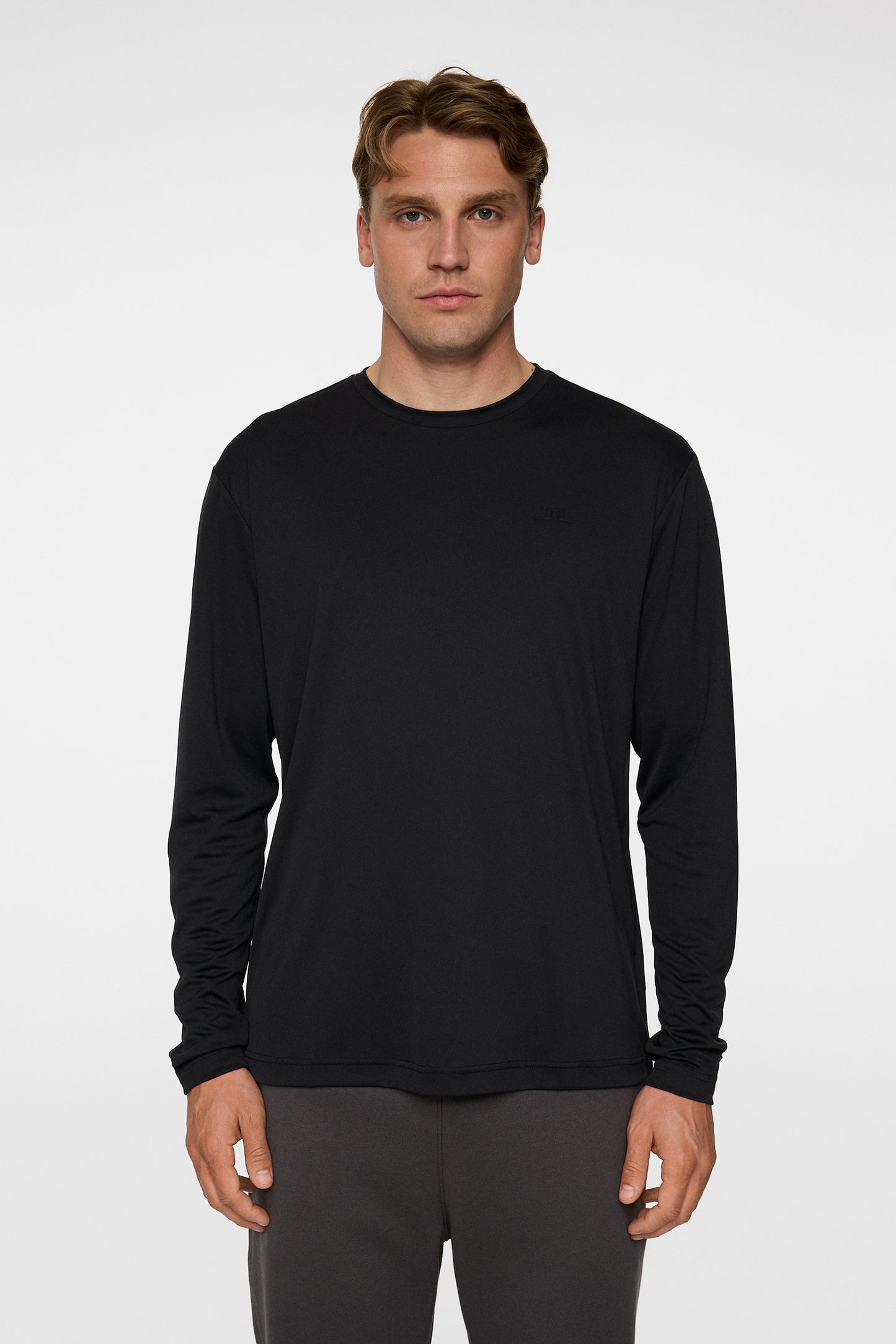 Ade T-shirt LS in Black by J.Lindeberg