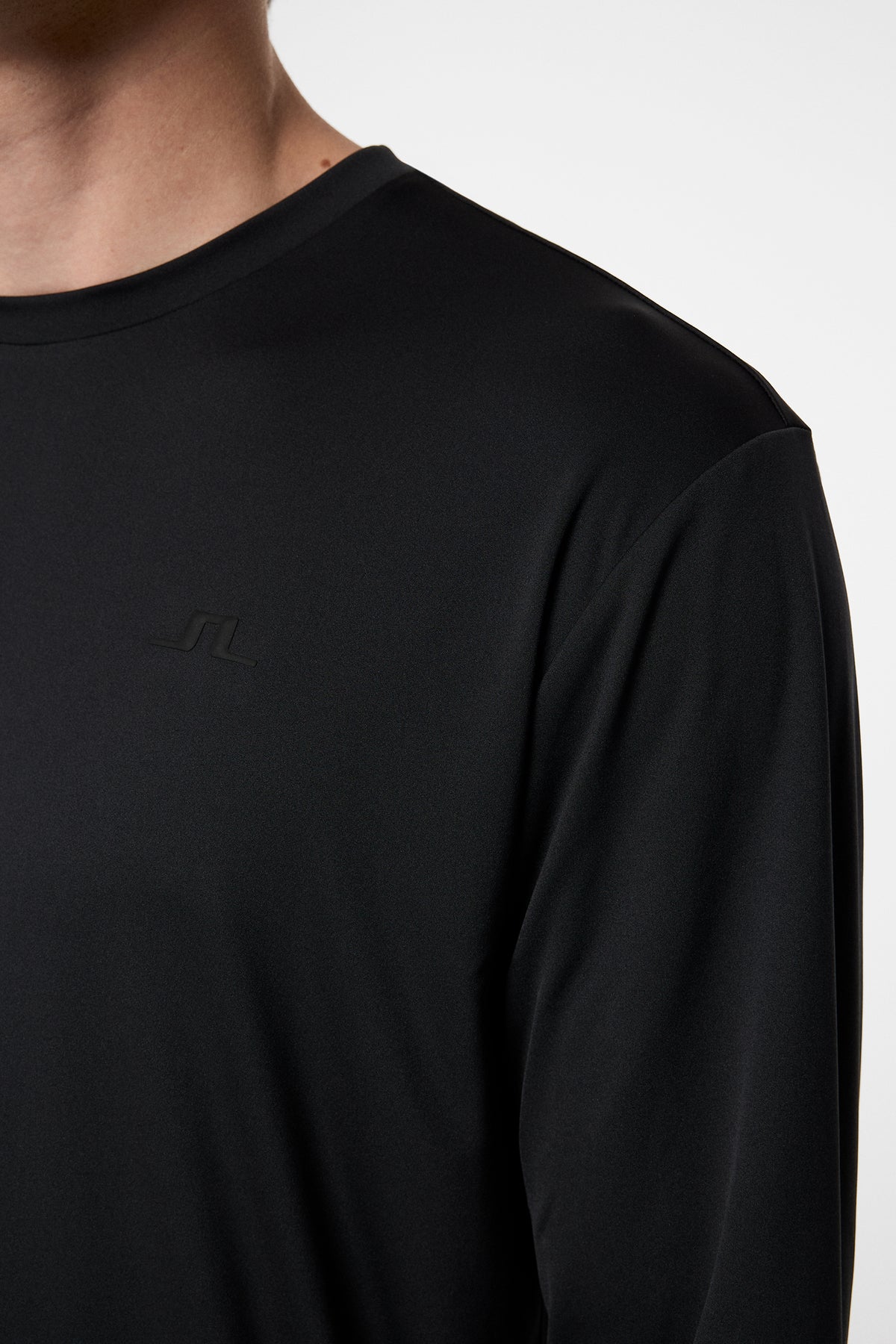 Ade T-shirt LS in Black by J.Lindeberg
