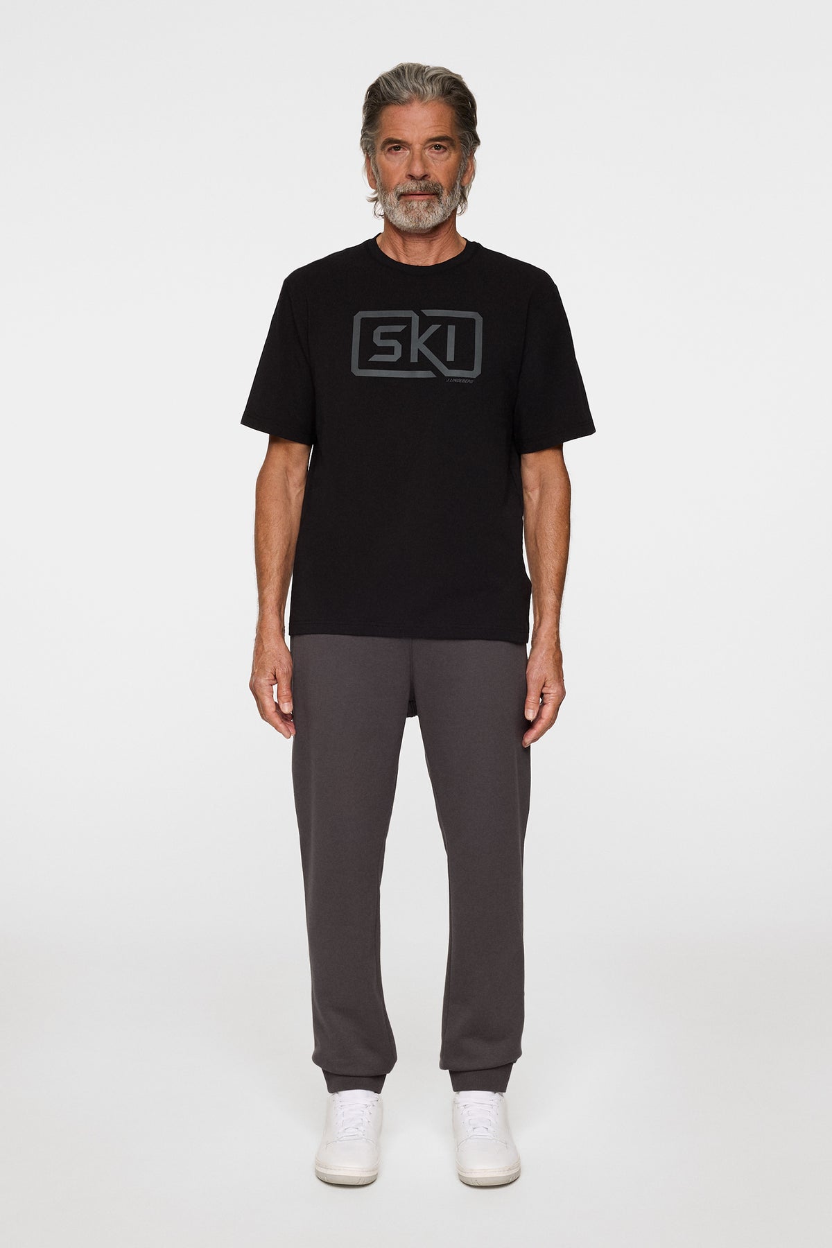 Jayden T-shirt in Black by J.Lindeberg