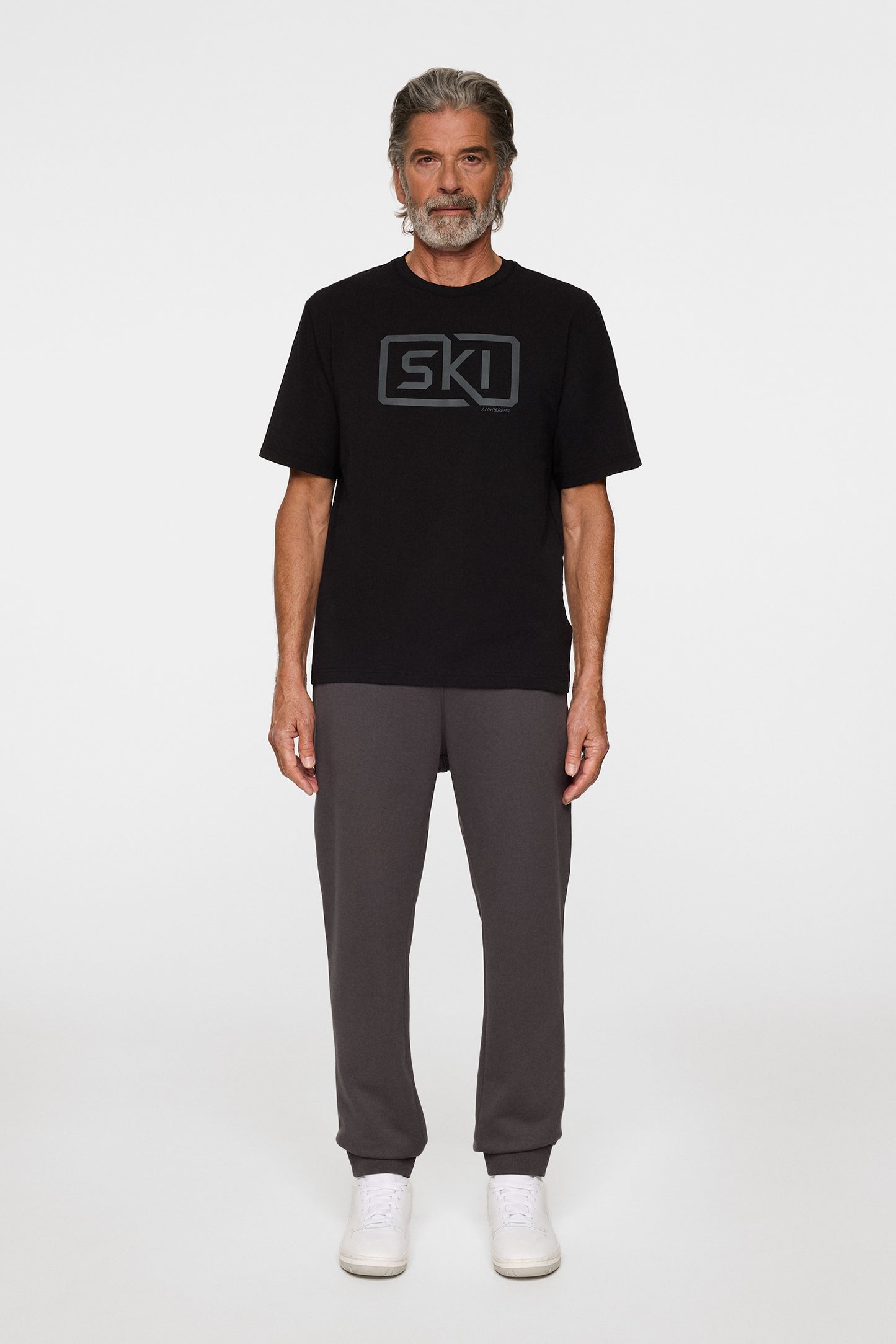 Jayden T-shirt in Black by J.Lindeberg