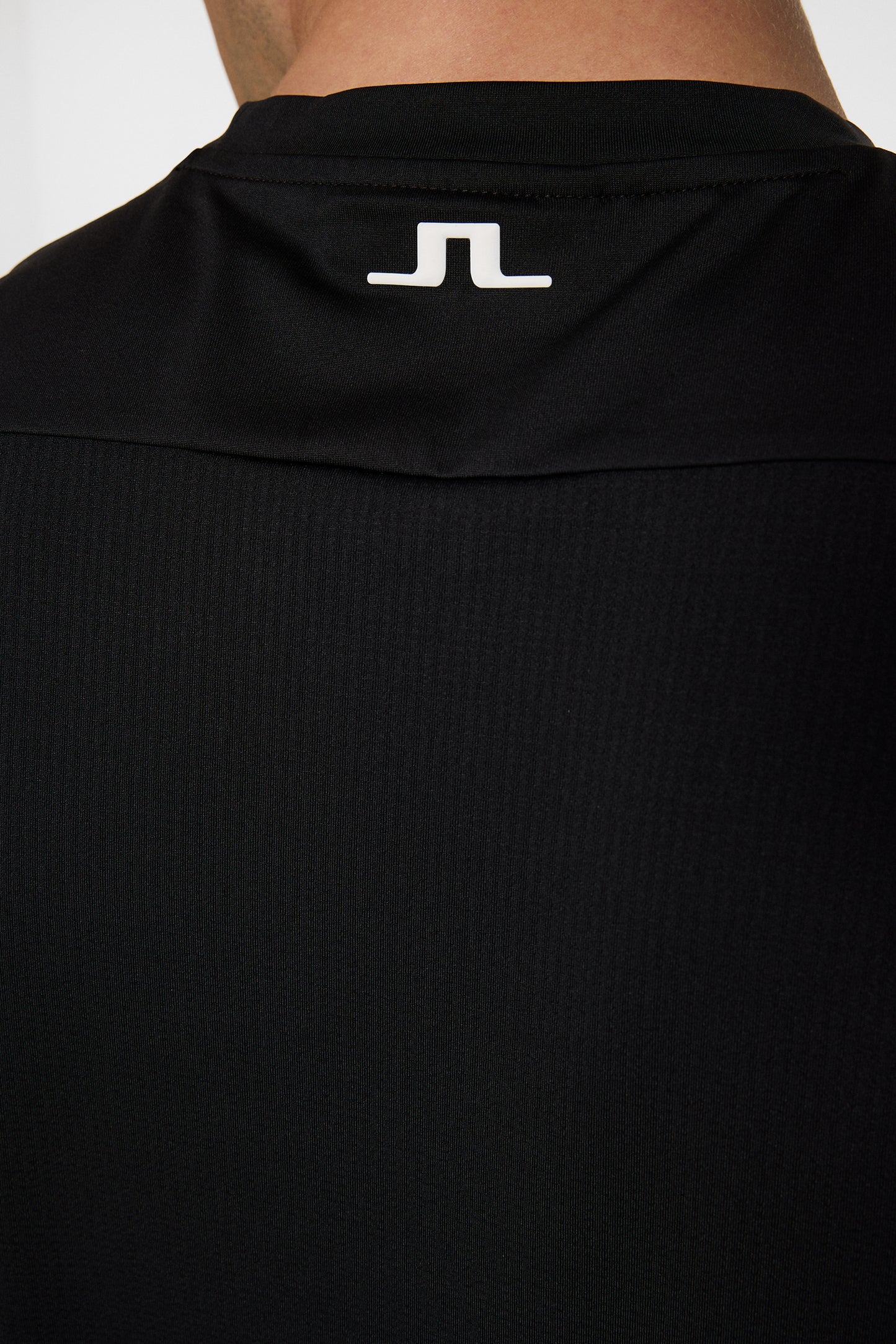 Jack Sleeveless Tee in Black by J.Lindeberg