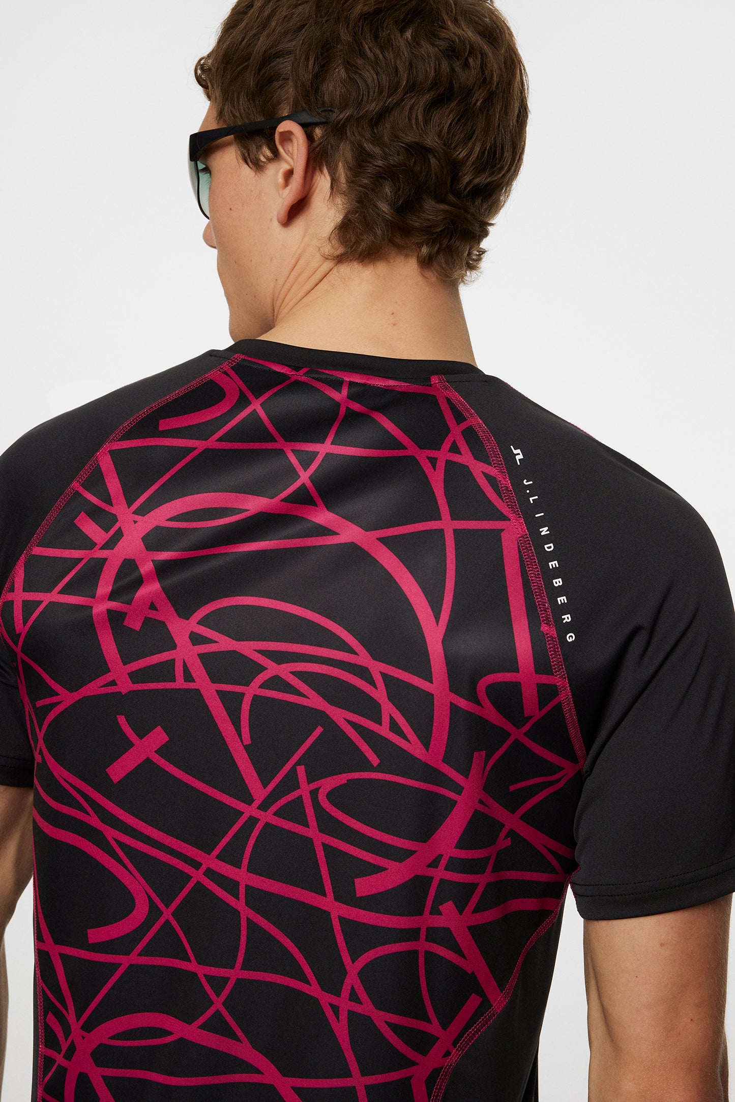 Alfonso Printed T-shirt in Black by J.Lindeberg