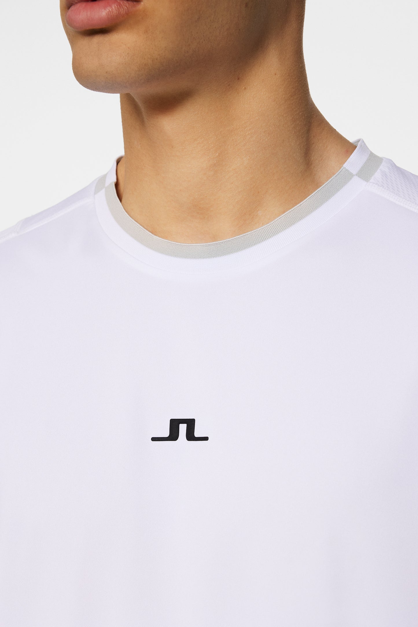 Colten Tech T-shirt in White by J.Lindeberg