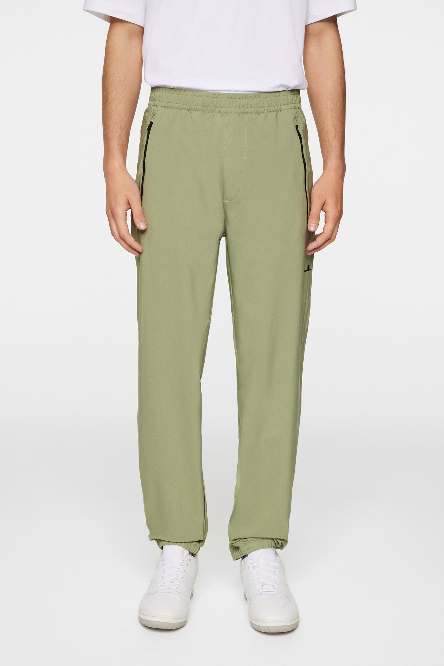 Novo Pro Pack Pant in Oil Green by J.Lindeberg
