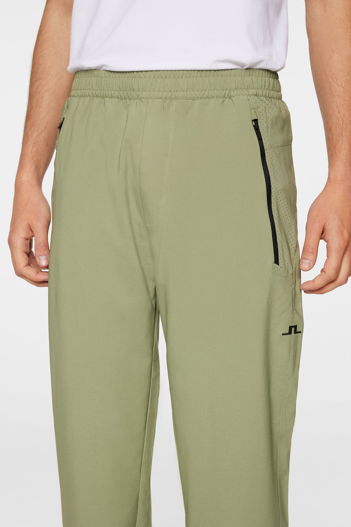 Novo Pro Pack Pant in Oil Green by J.Lindeberg