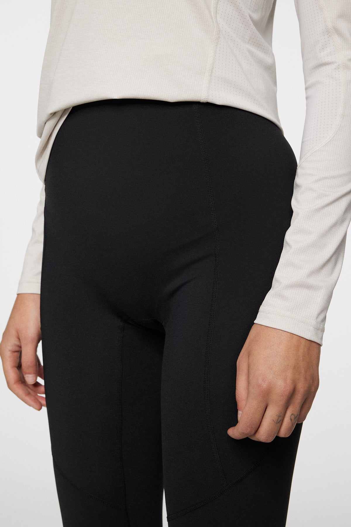 Louise Tights in Black by J.Lindeberg