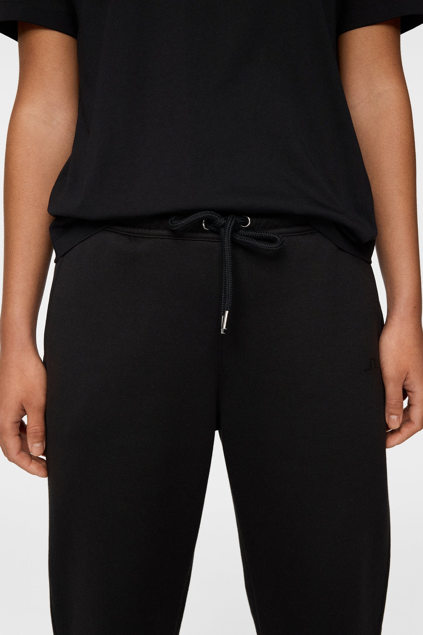 W Alpha Pant in Black by J.Lindeberg