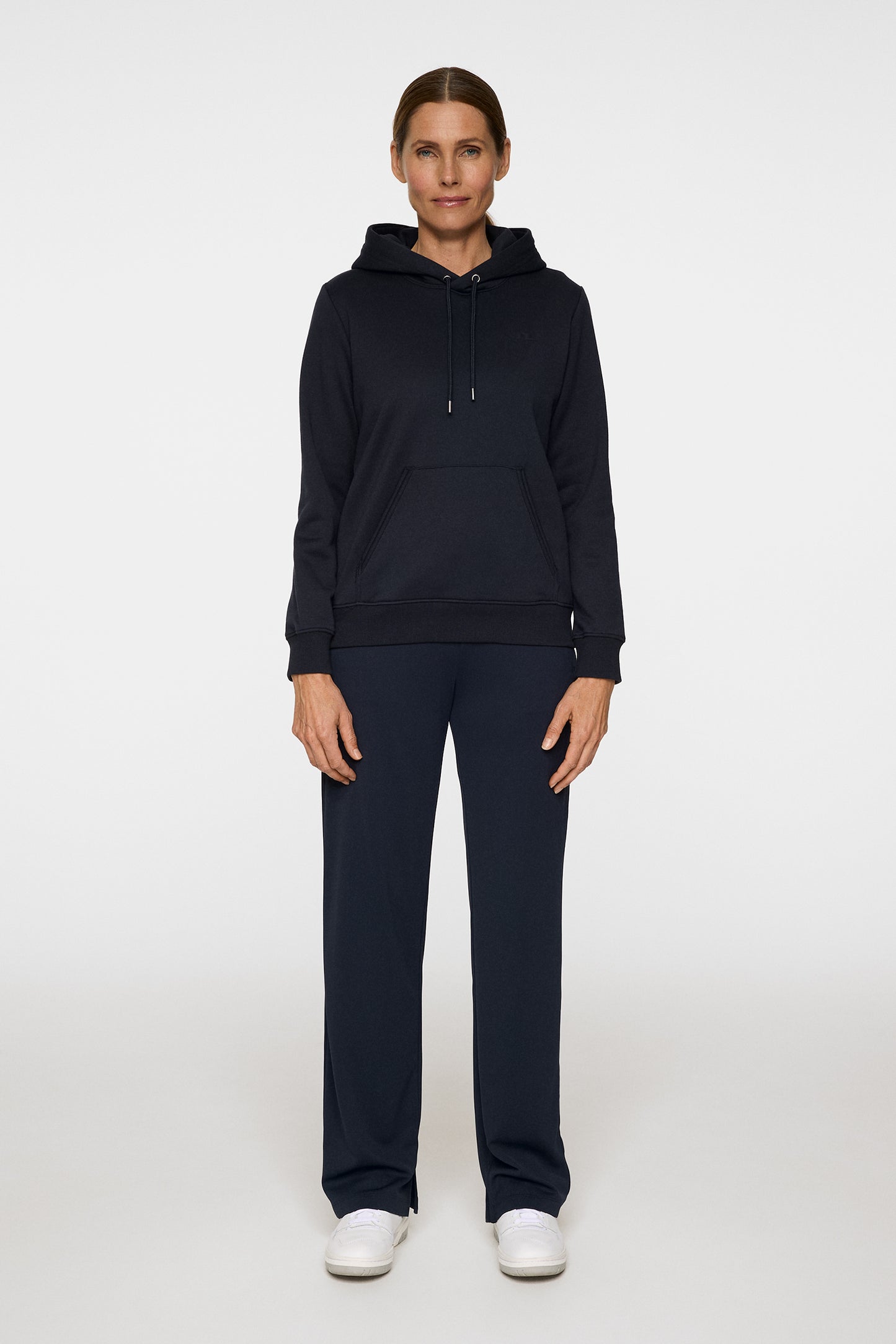 W Alpha Hood in JL Navy by J.Lindeberg