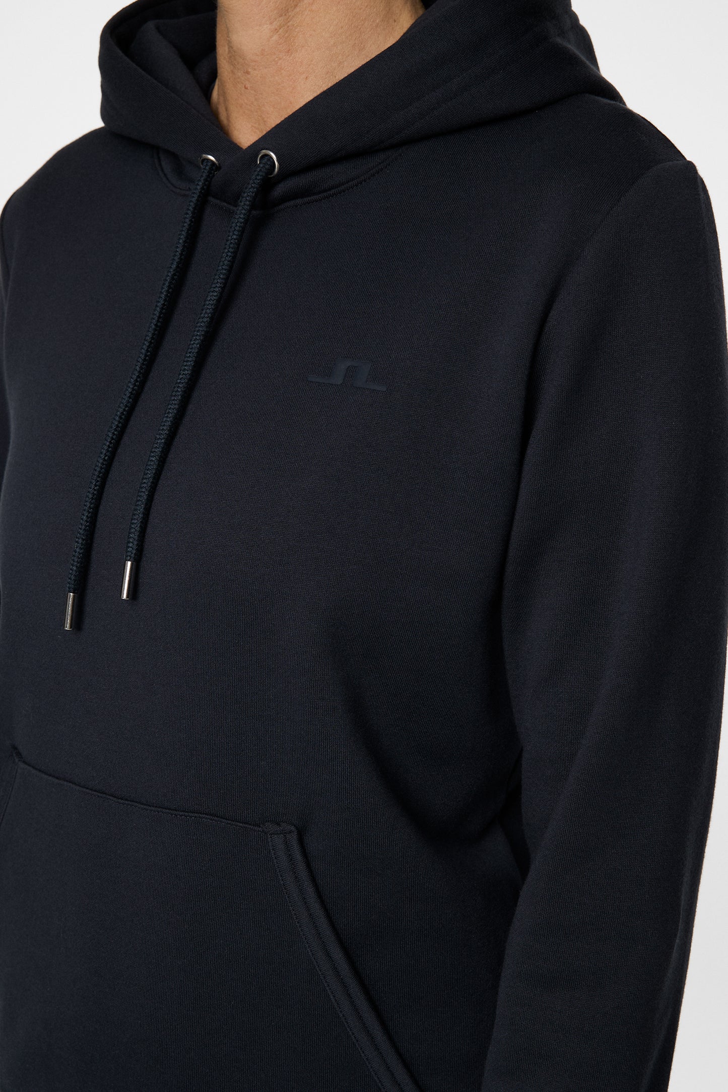 W Alpha Hood in JL Navy by J.Lindeberg