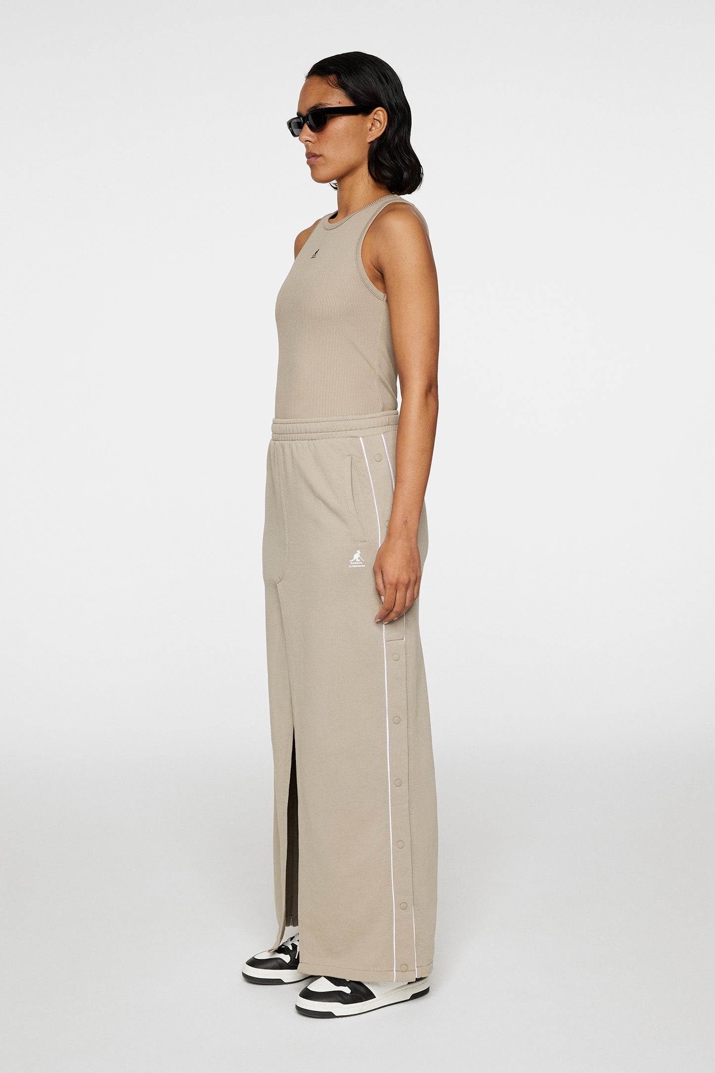 Lisa Sweat Skirt in Vintage Khaki by J.Lindeberg