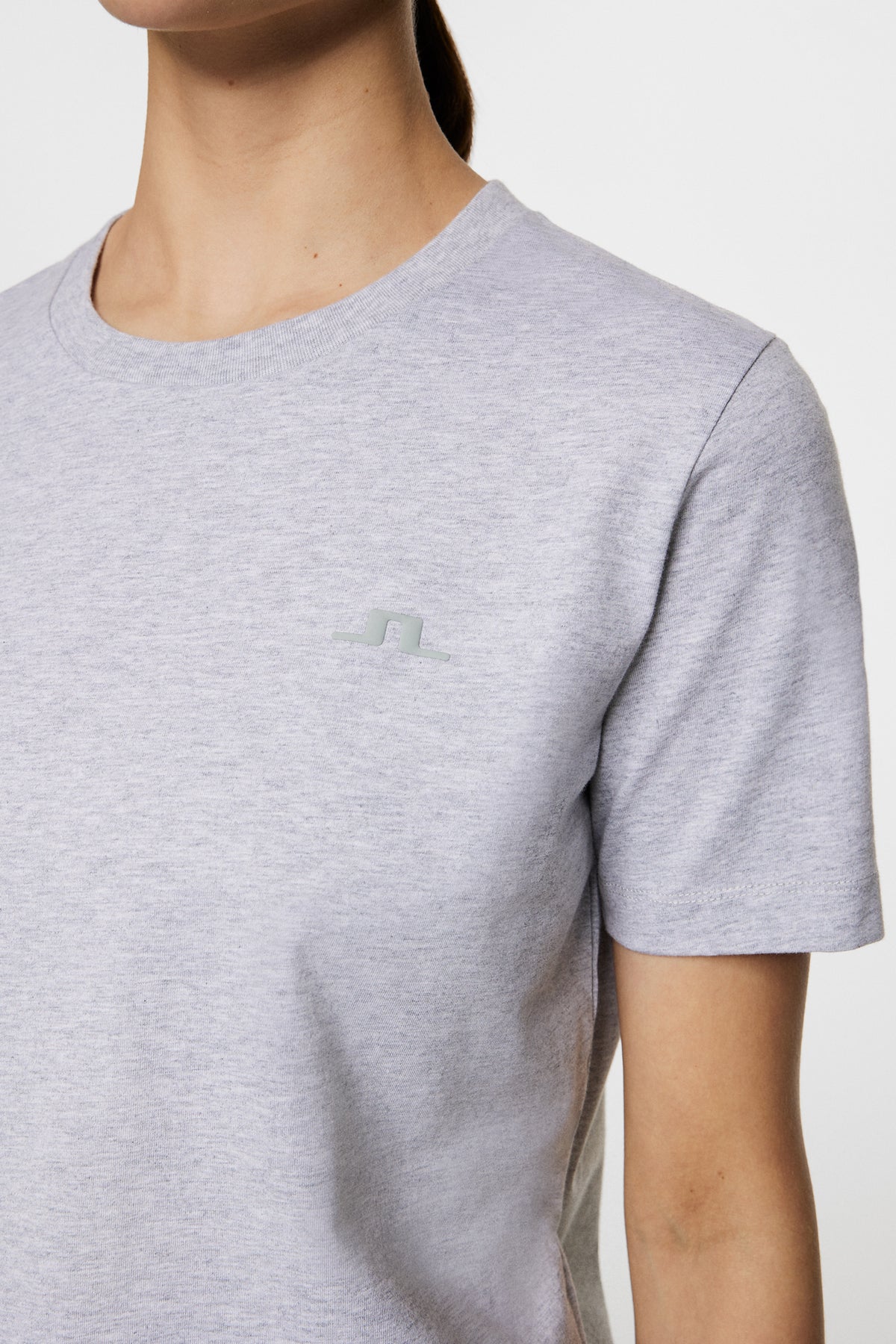 W Alpha T-shirt in Light Grey Melange by J.Lindeberg