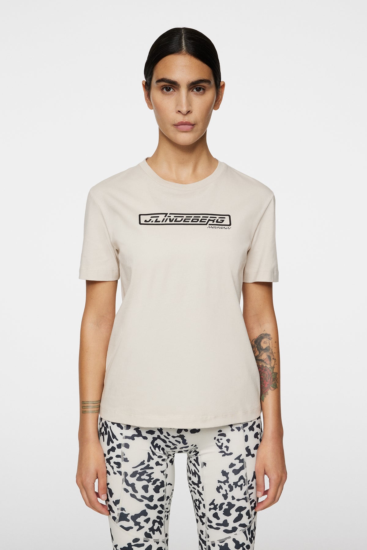 Laurel T-shirt in Moonbeam by J.Lindeberg