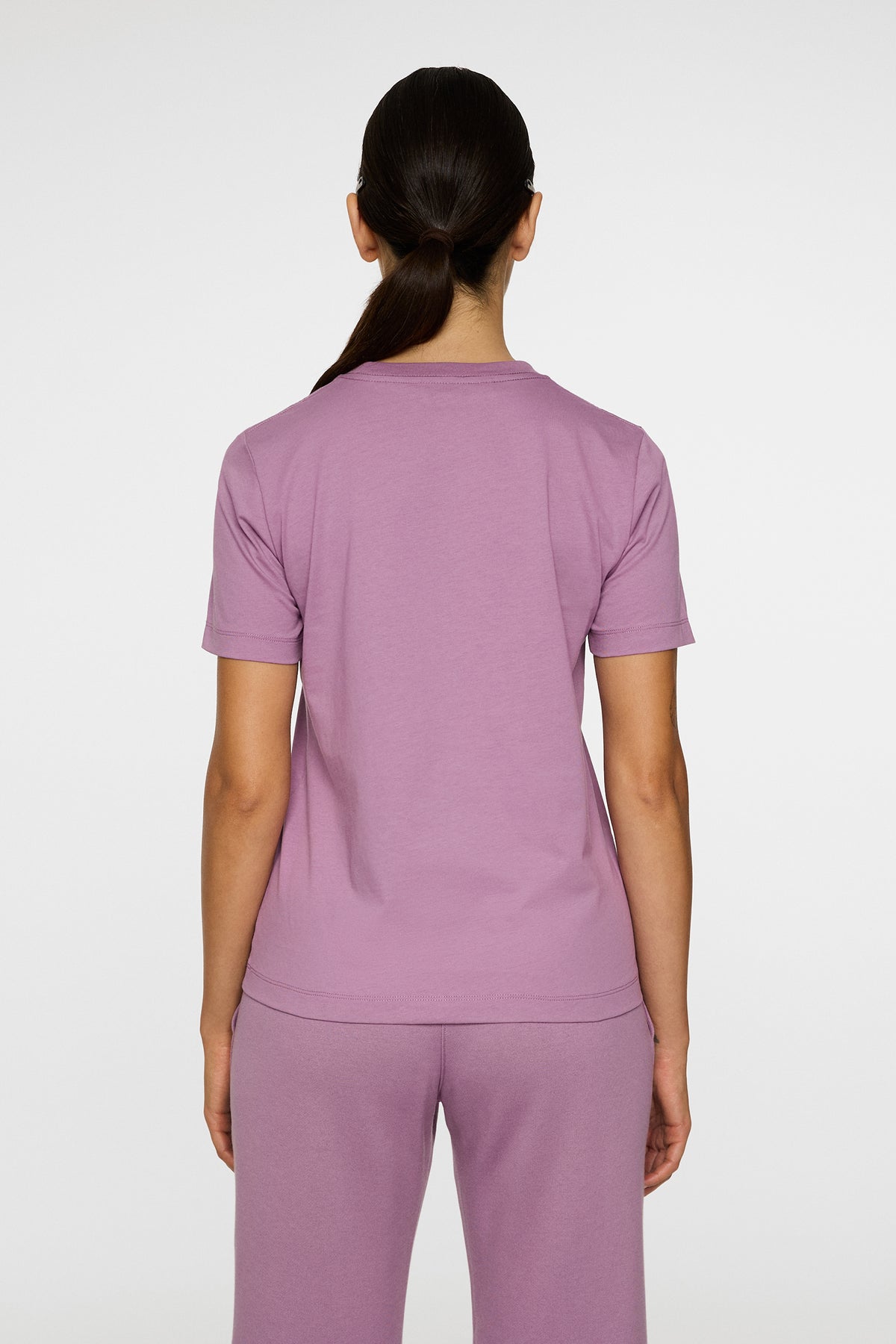 W Alpha T-shirt in Very Grape by J.Lindeberg