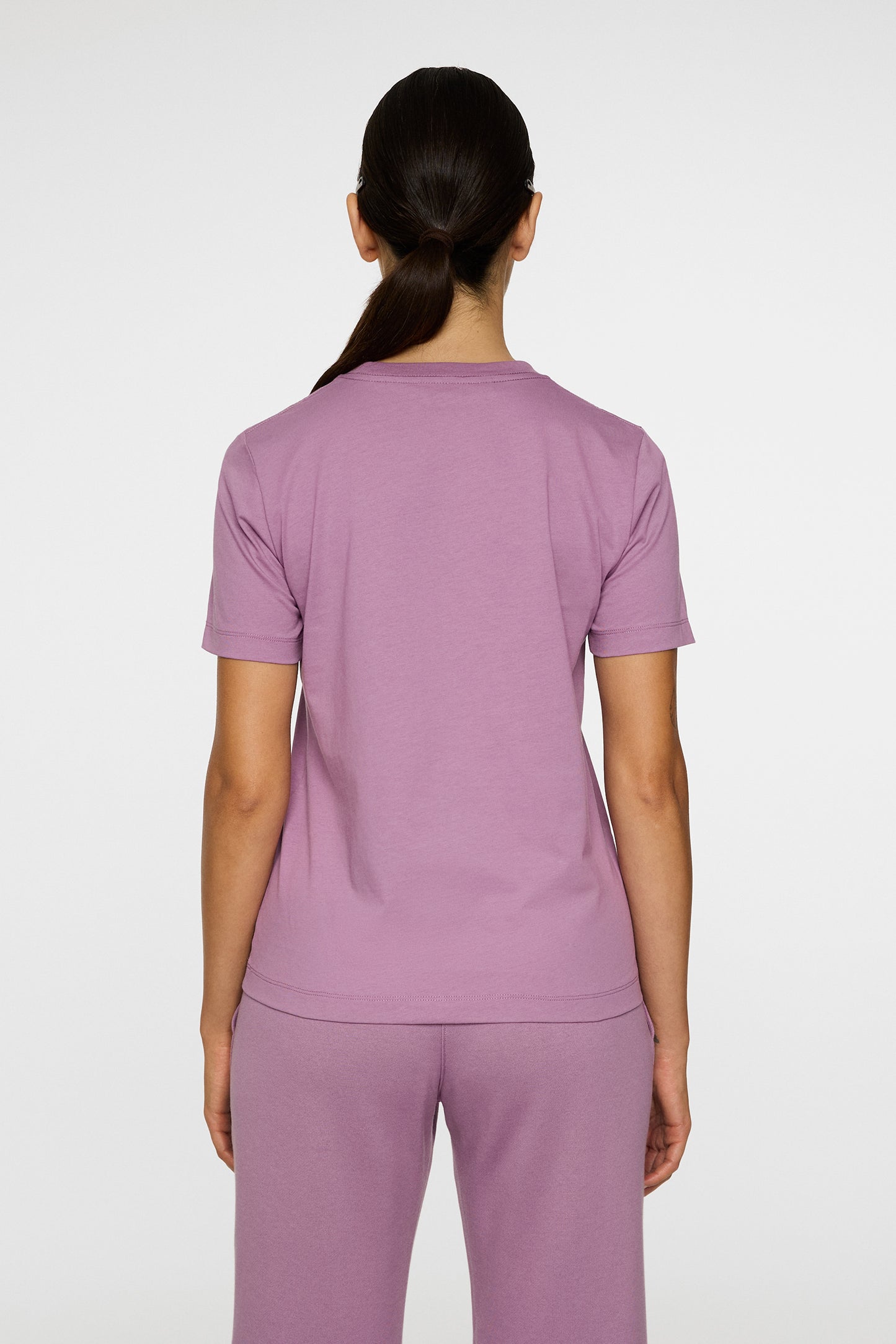 W Alpha T-shirt in Very Grape by J.Lindeberg