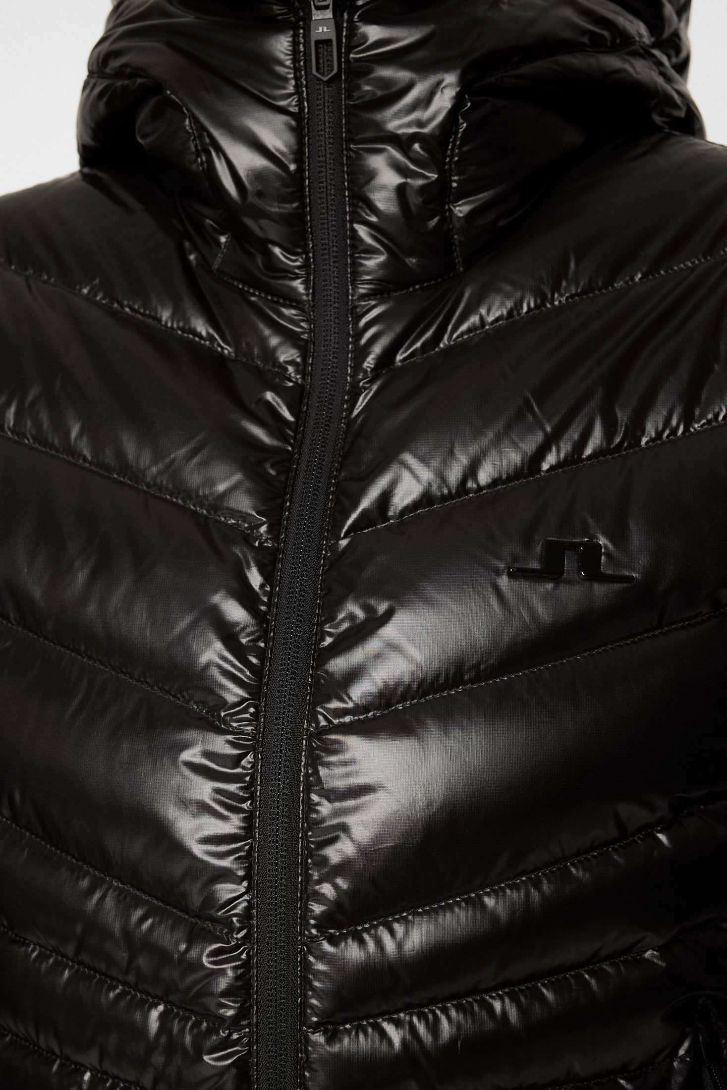 Lara Light Down Hood / Black – J.LINDEBERG