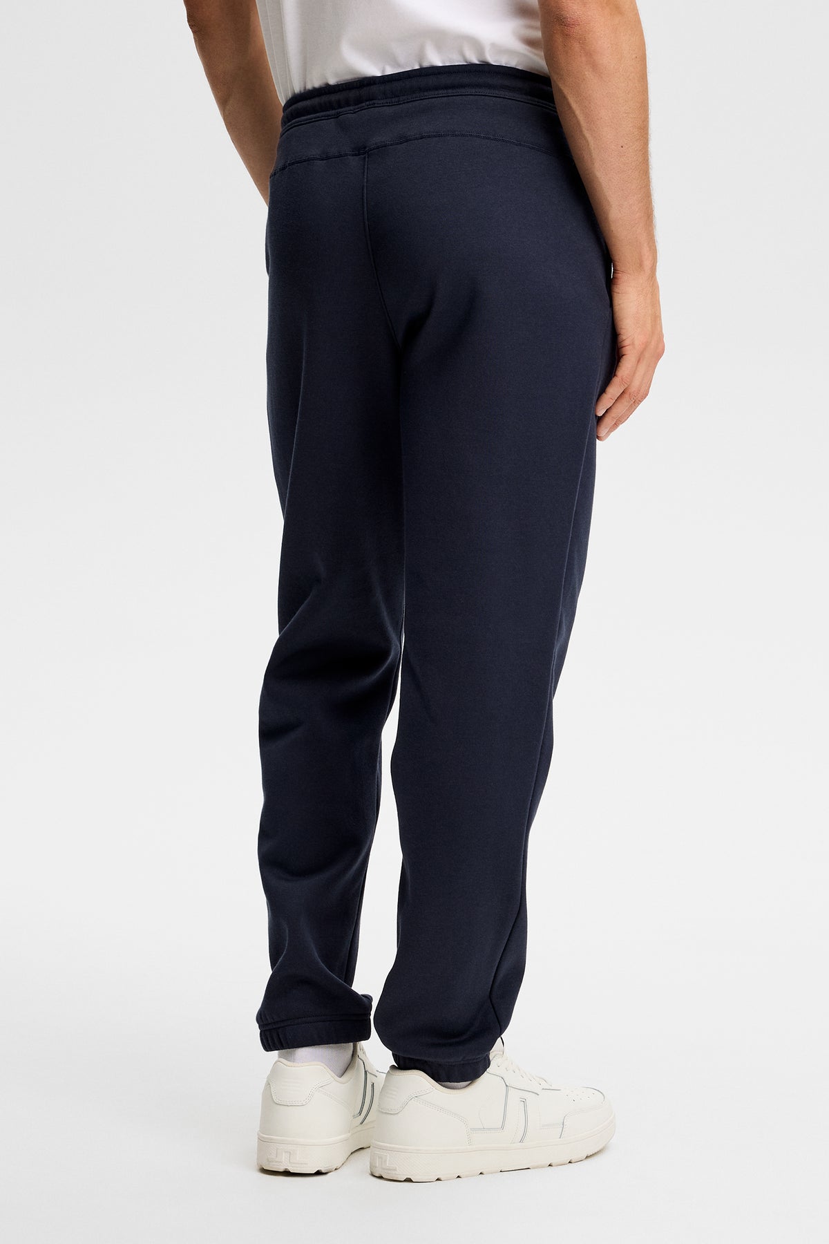 Alpha pant in JL Navy by J.Lindeberg