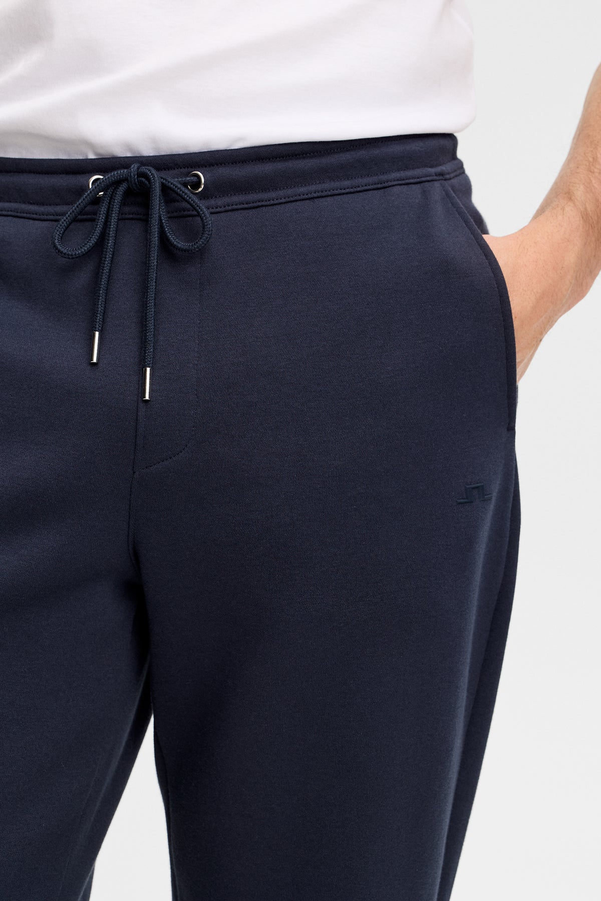 Alpha pant in JL Navy by J.Lindeberg