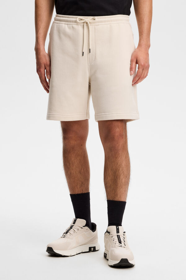 Alpha Shorts / Moonbeam