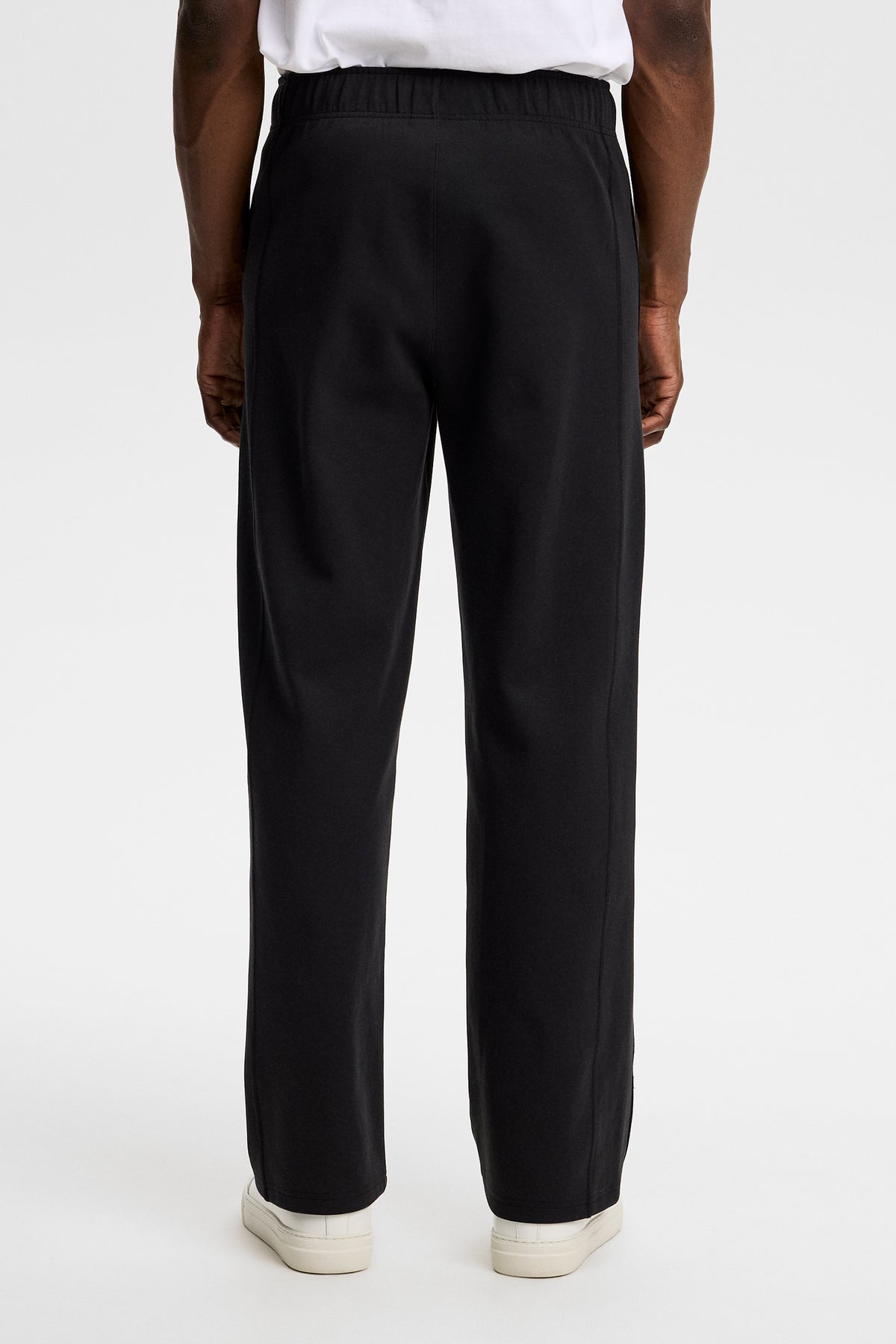 Club Pants in Black by J.Lindeberg