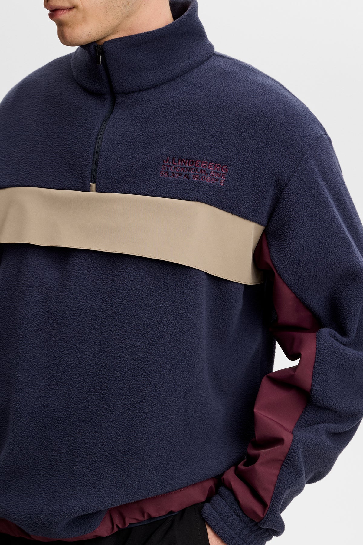 Quinn Hybrid Sweatshirt in JL Navy by J.Lindeberg