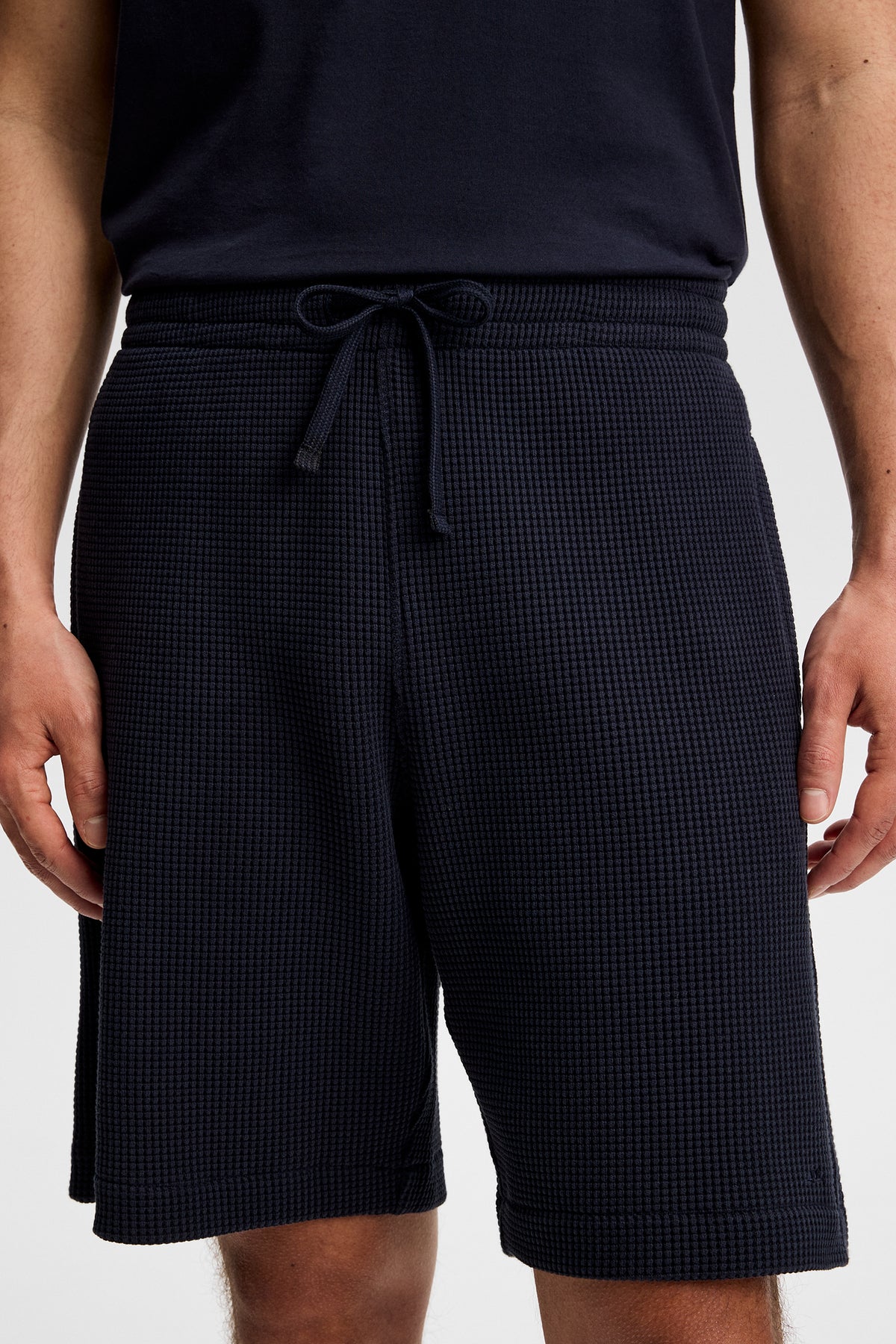 Simon Waffle Shorts in JL Navy by J.Lindeberg