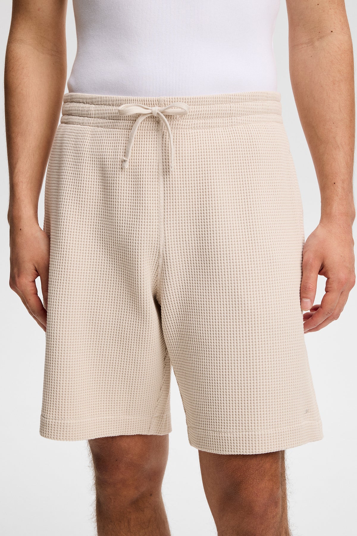 Simon Waffle Shorts in Moonbeam by J.Lindeberg