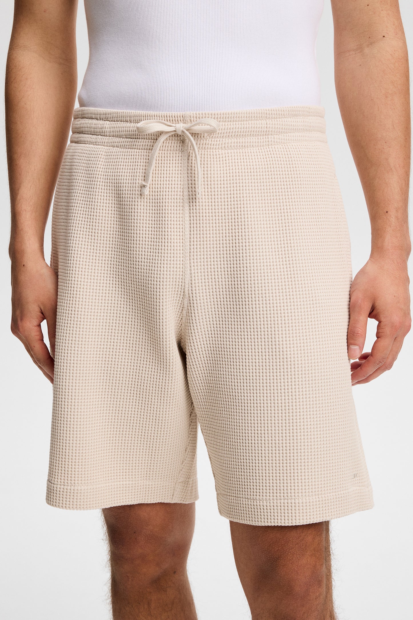 Simon Waffle Shorts in Moonbeam by J.Lindeberg