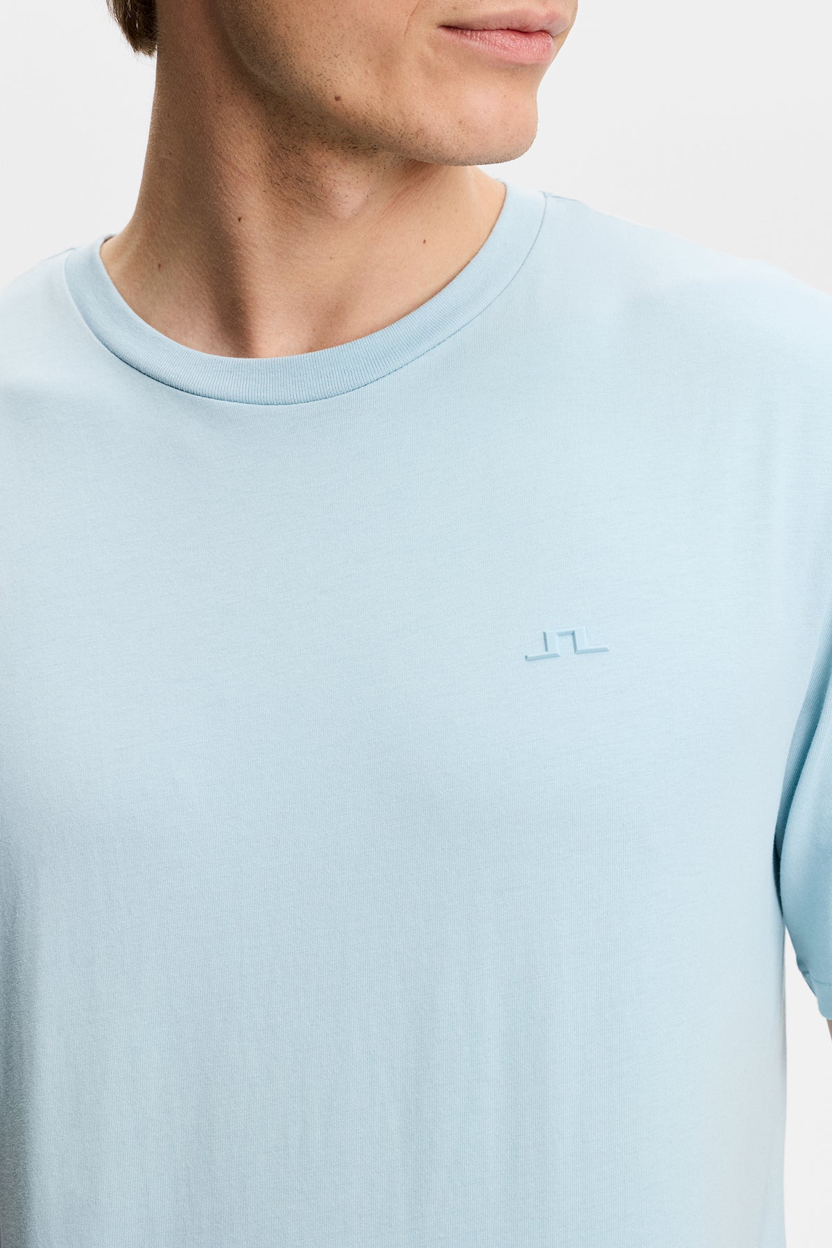 Alpha T-shirt in Forget-Me-Not by J.Lindeberg