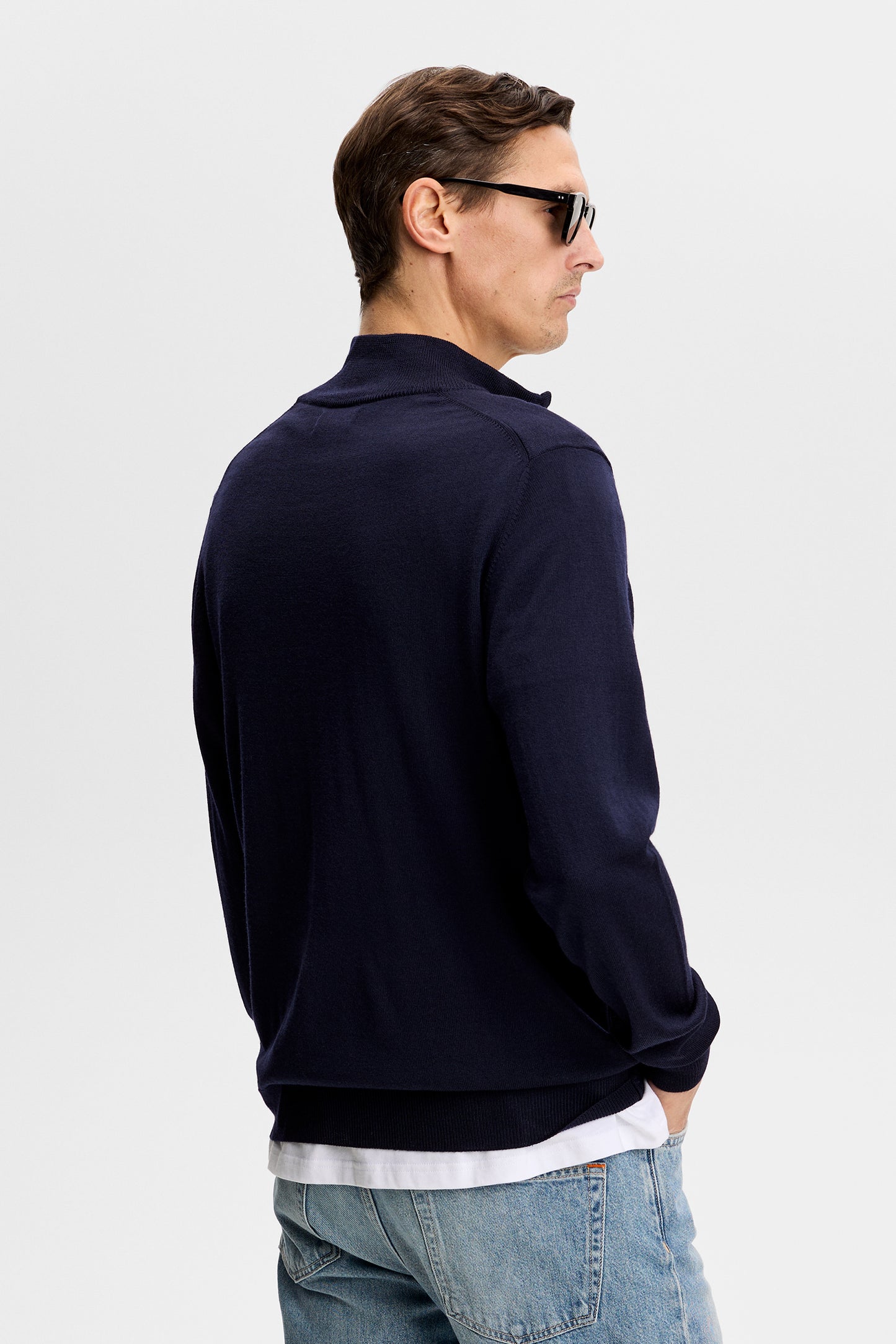 Kiyan Quarter Zip Sweater in JL Navy by J.Lindeberg