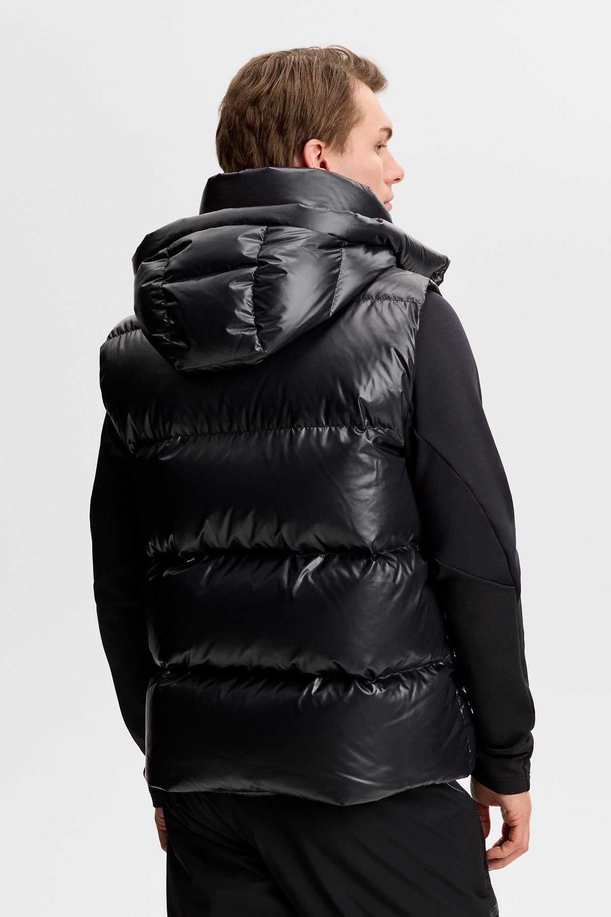 Creek Down Vest in Black by J.Lindeberg