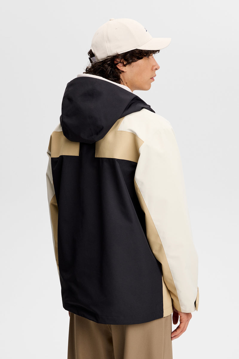 Fabio color block jkt in Black by J.Lindeberg