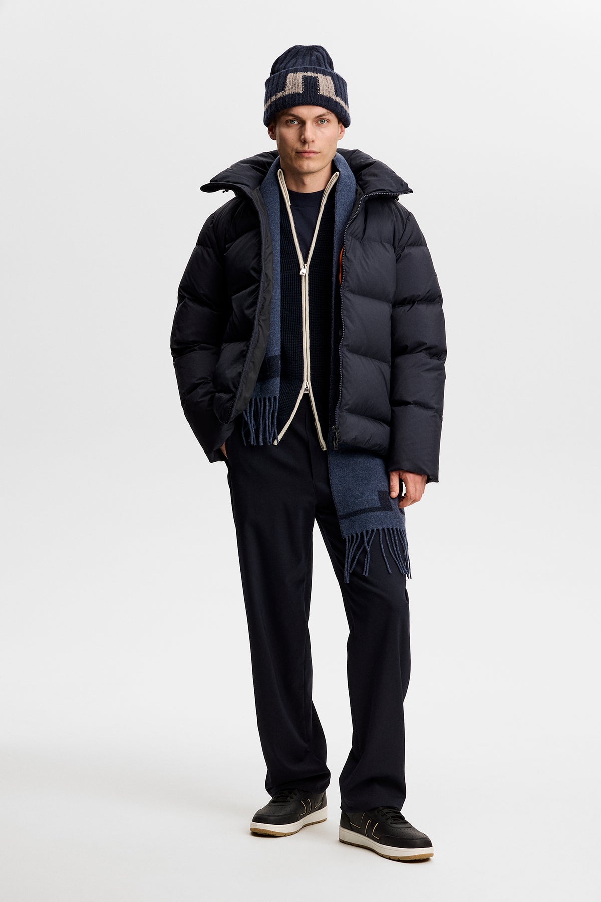 Daryl Crinkle Down Jacket in JL Navy by J.Lindeberg