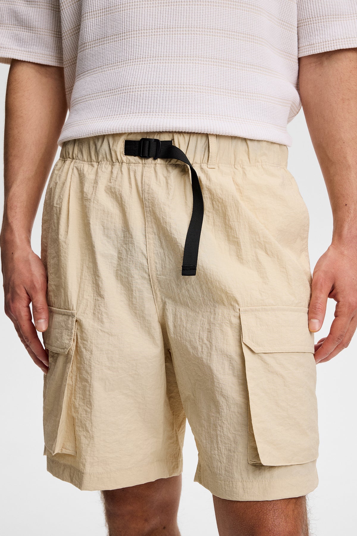 Bobbi Crinkle Shorts in Moonbeam by J.Lindeberg