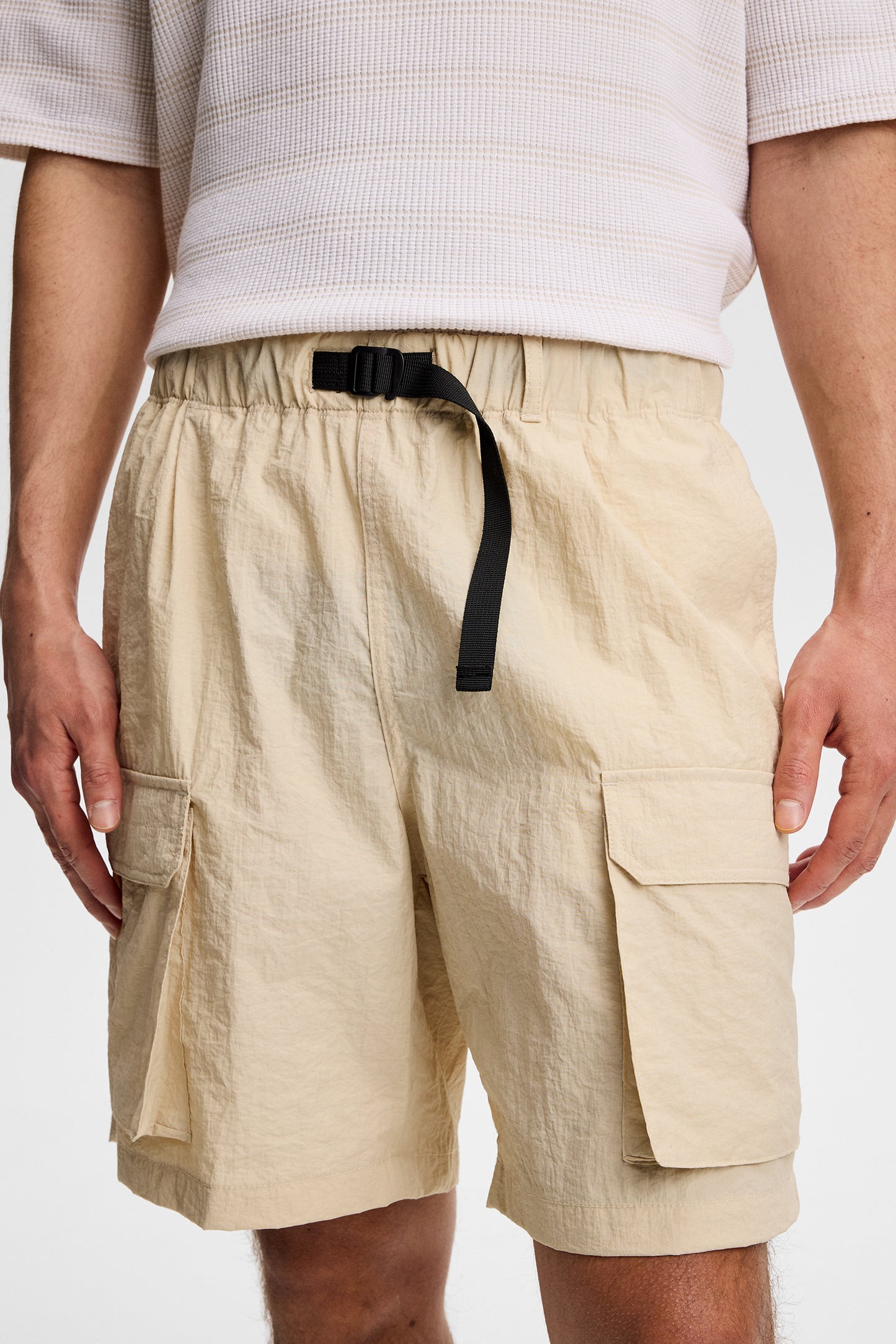 Bobbi Crinkle Shorts in Moonbeam by J.Lindeberg