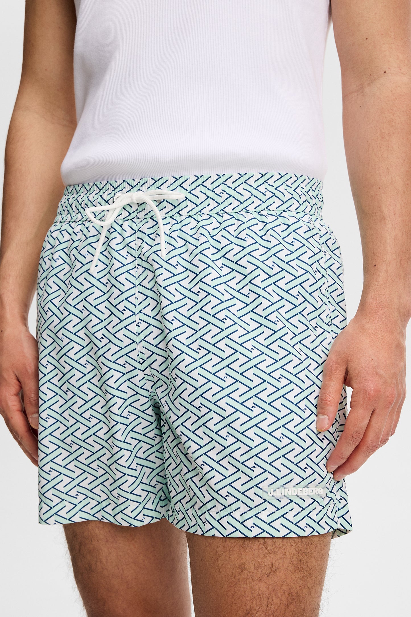 Banks Ladder Print shorts in Ladder White Bay S by J.Lindeberg