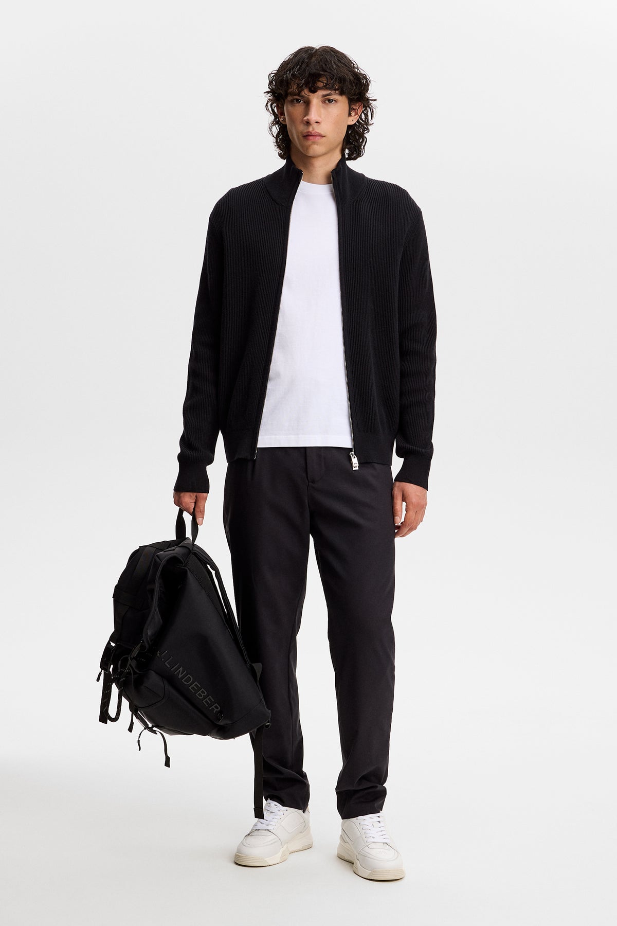 Harris Stretch Wool Pants in Black by J.Lindeberg